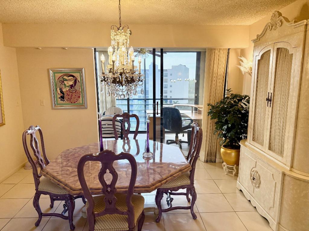 REGENCY AT BOCA POINTE CONDO - Residential