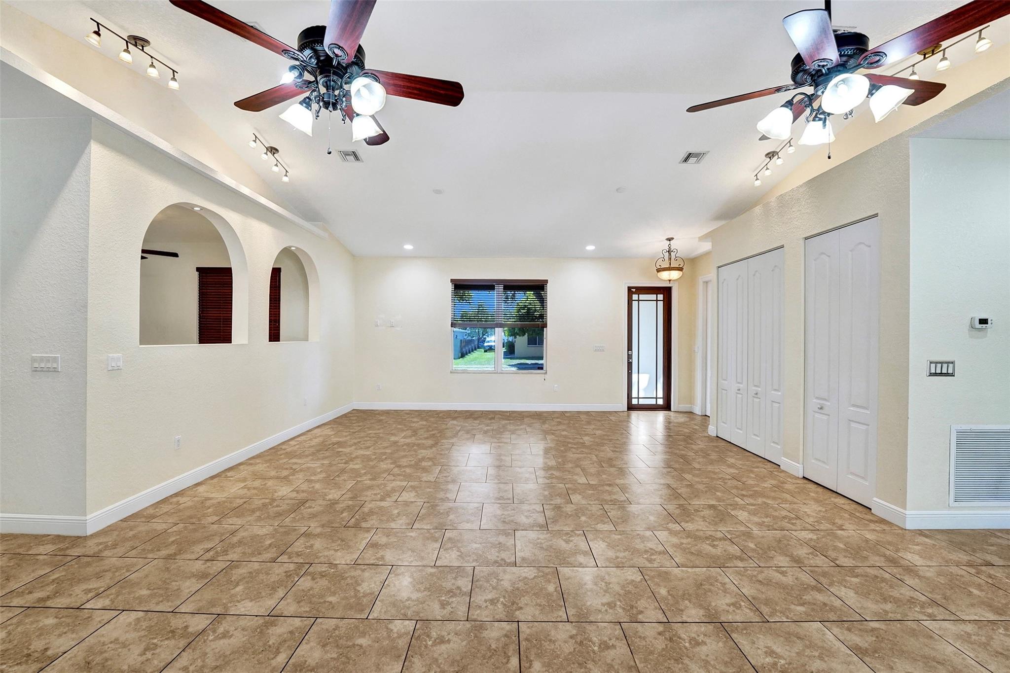 3-51-42 - Residential