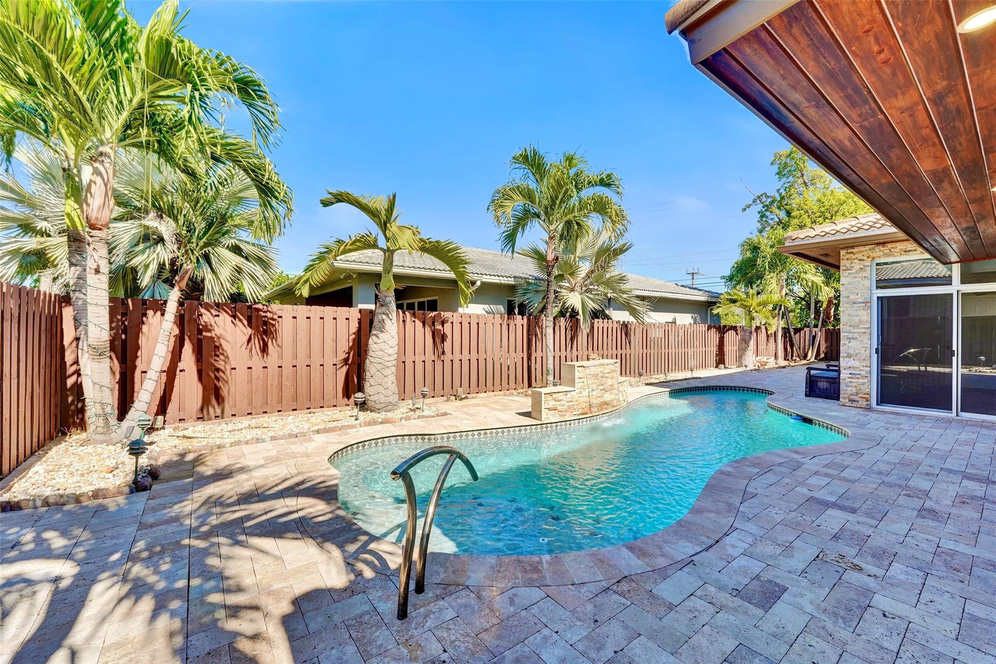 3-51-42 - Residential