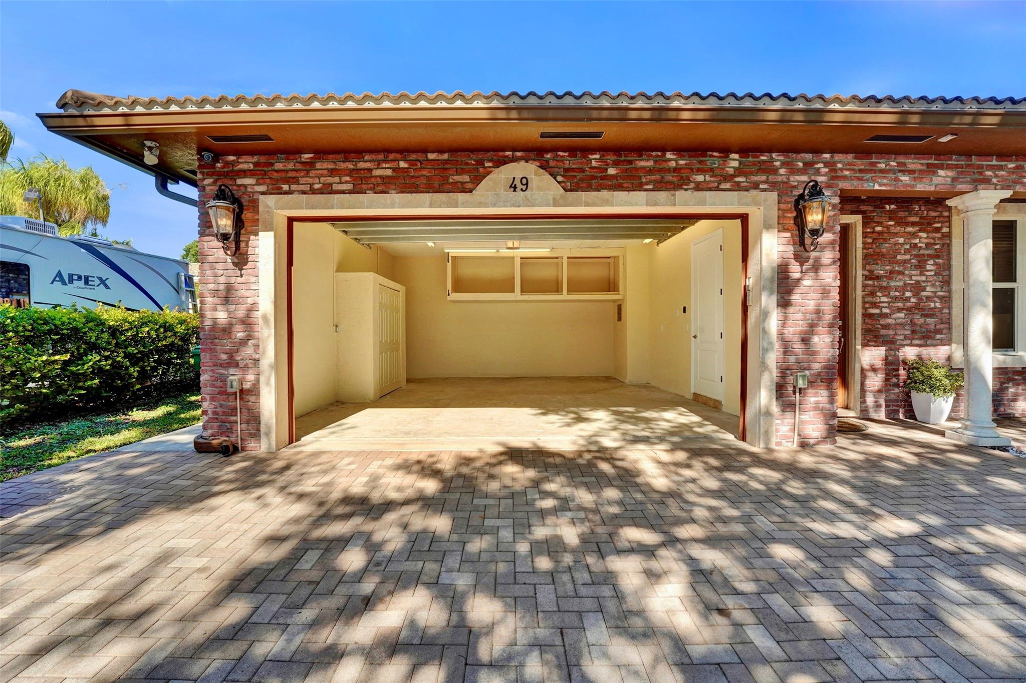 3-51-42 - Residential