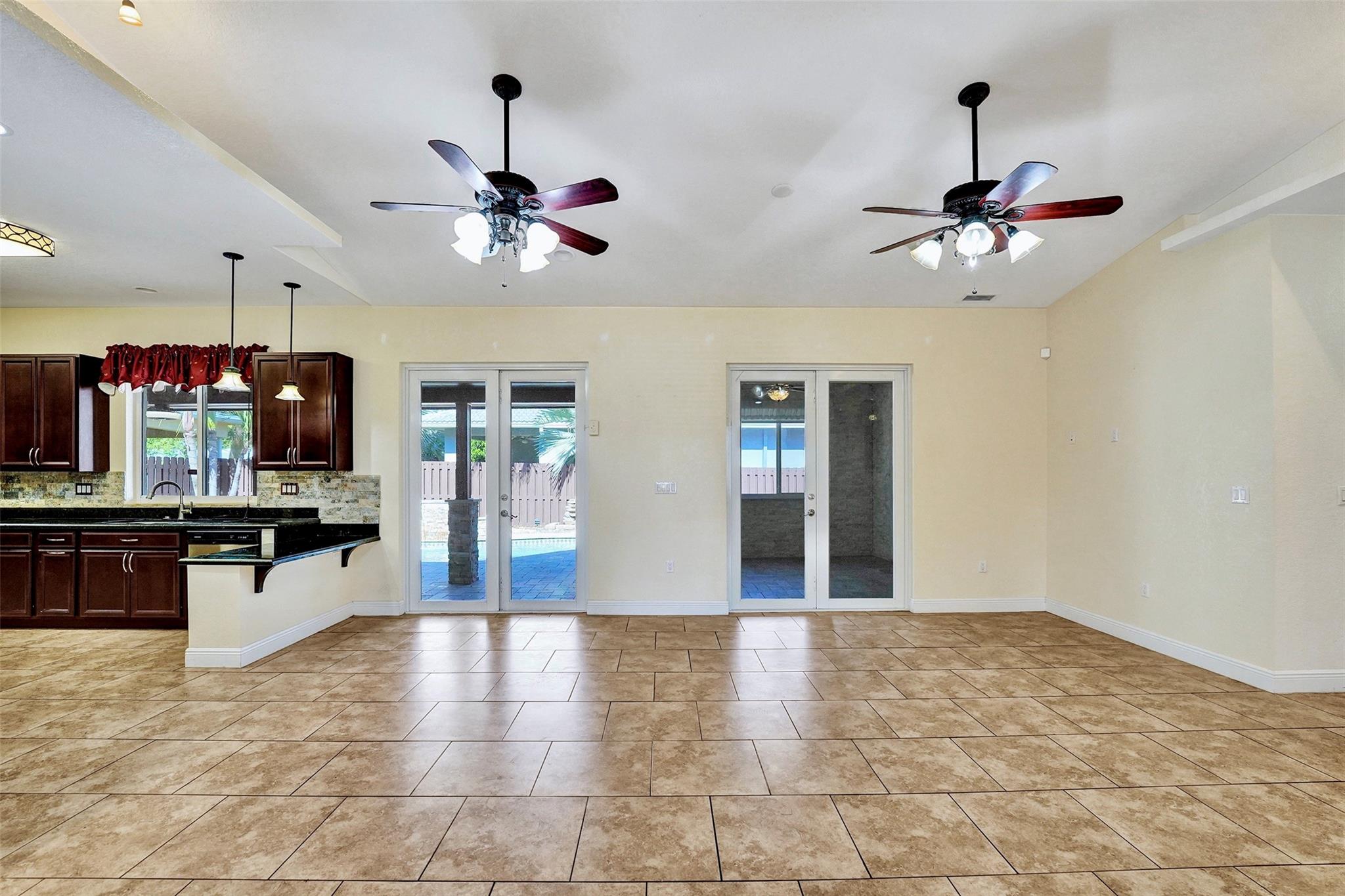 3-51-42 - Residential