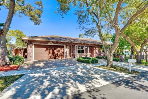 49 SE 6th St Dania Beach FL 33004