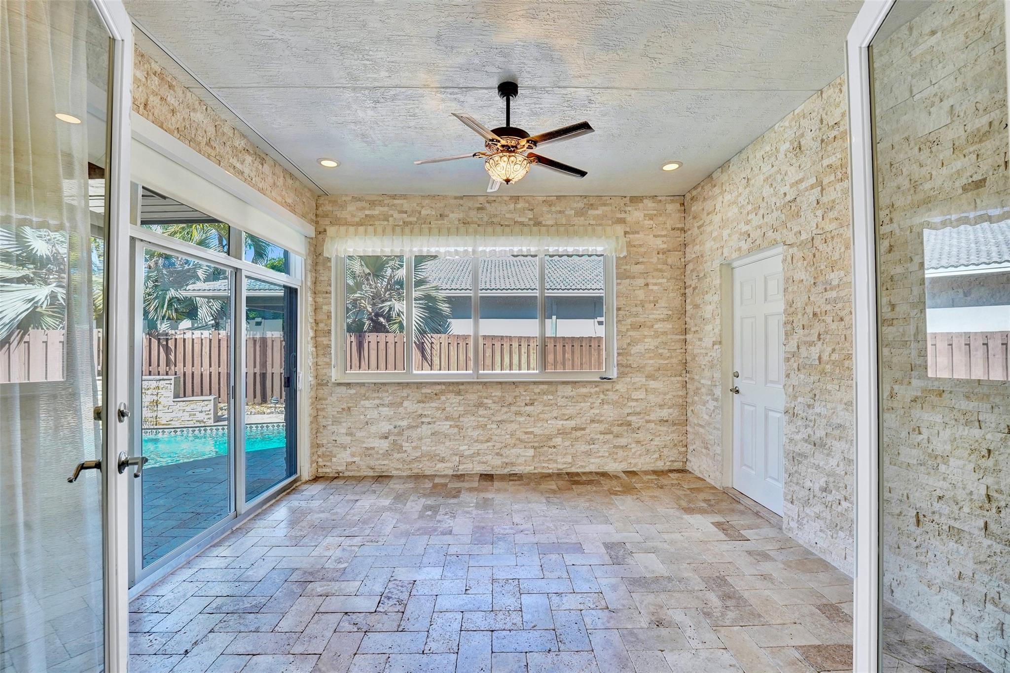 3-51-42 - Residential