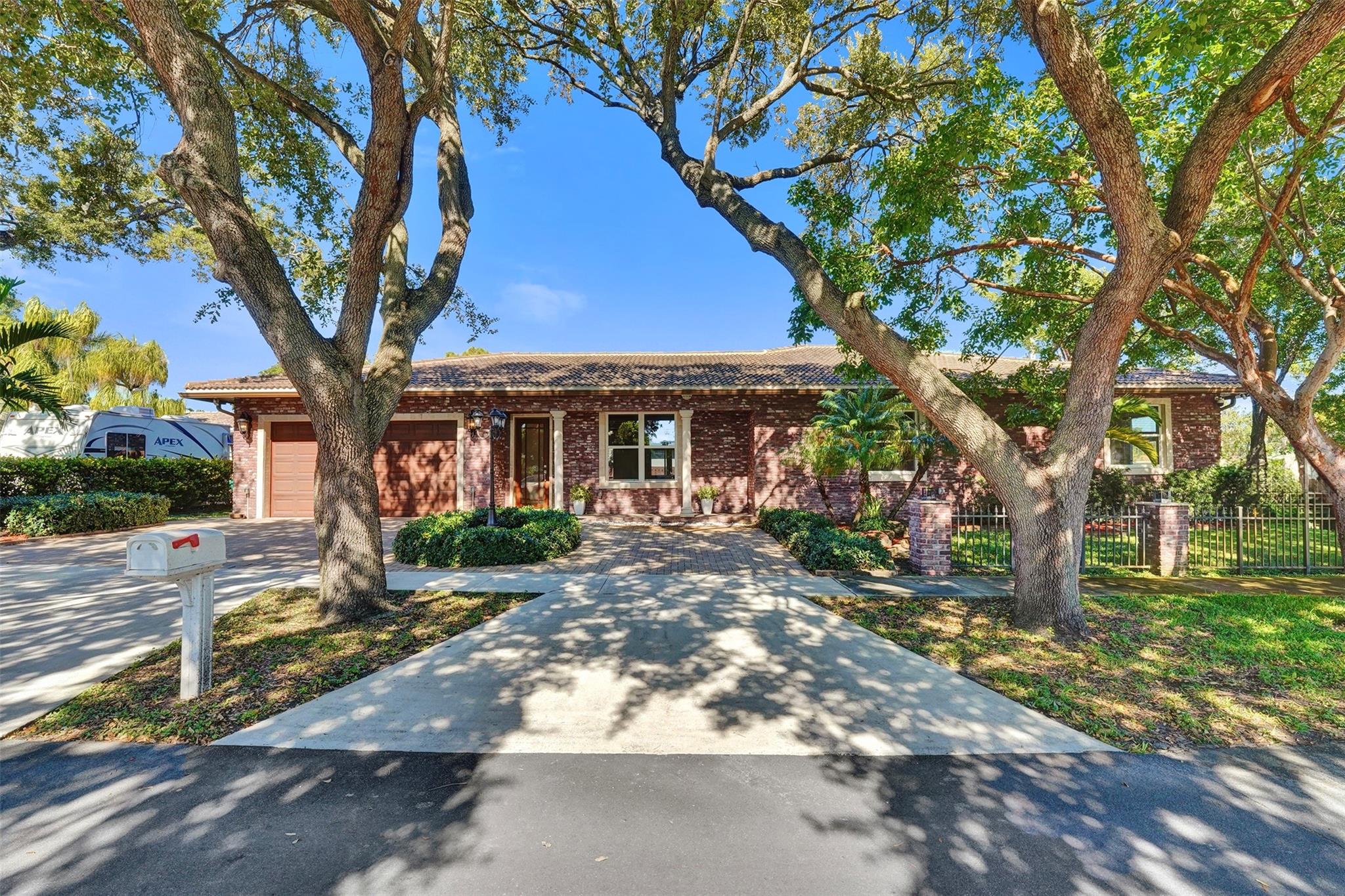 3-51-42 - Residential