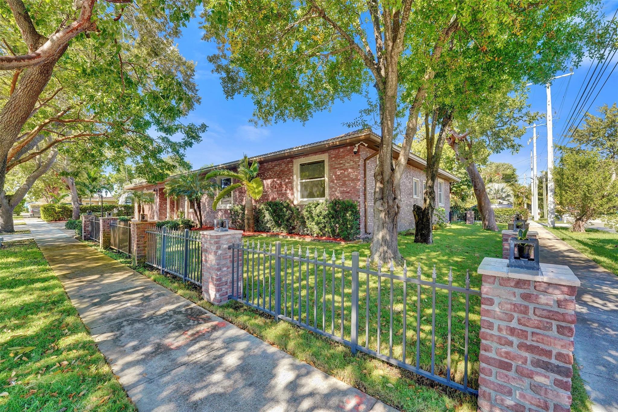 3-51-42 - Residential