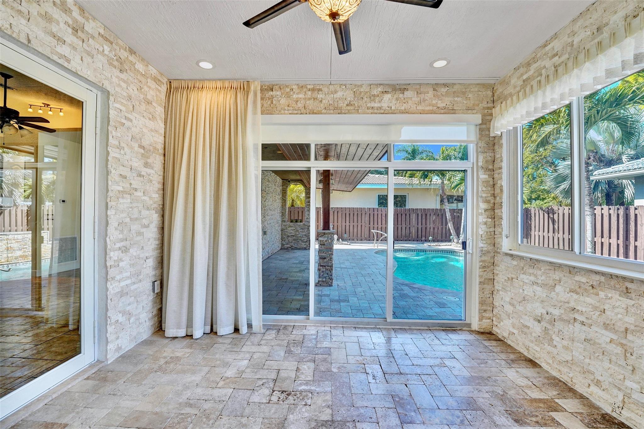 3-51-42 - Residential