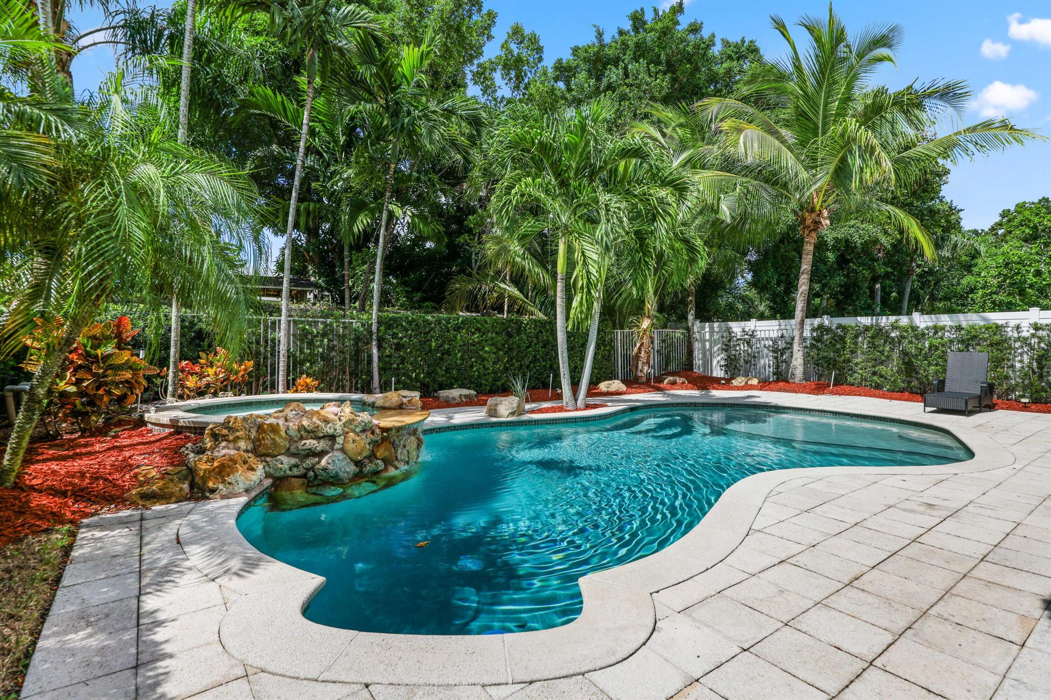 NAUTICA ISLES WEST - Residential