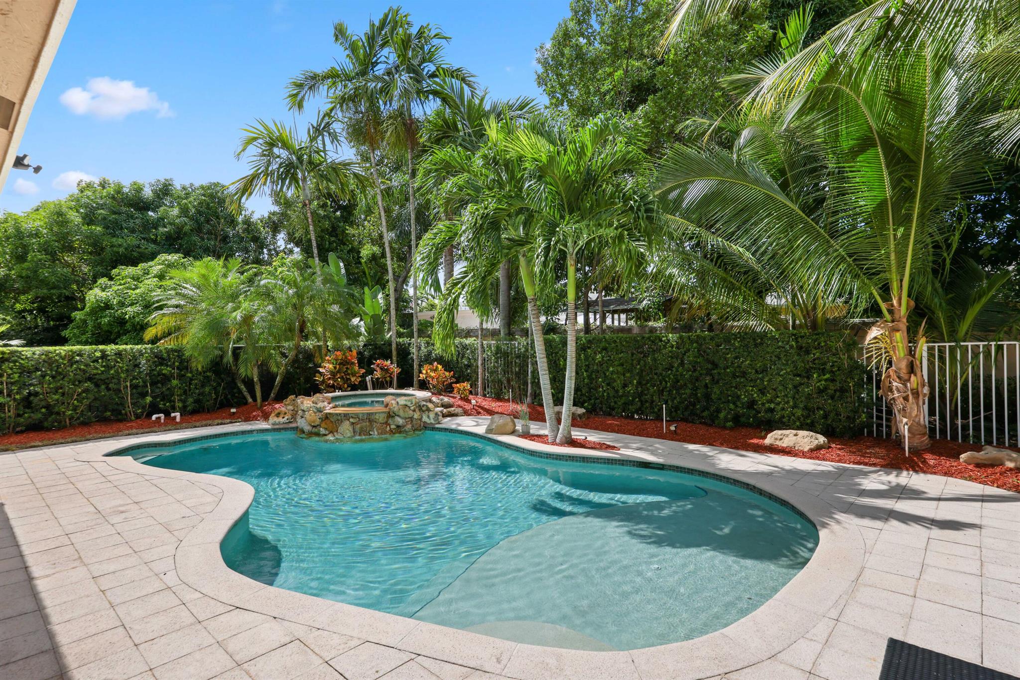 NAUTICA ISLES WEST - Residential