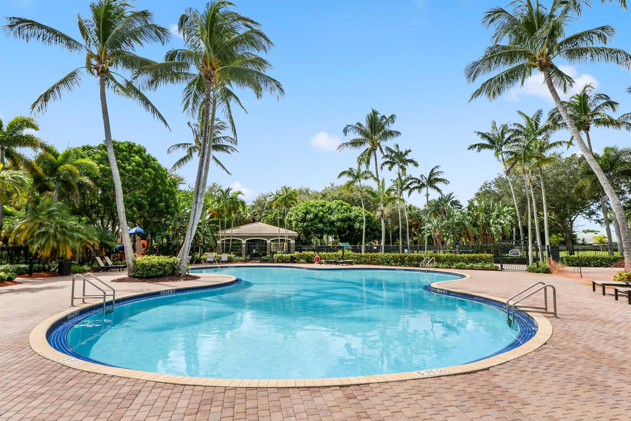 NAUTICA ISLES WEST - Residential