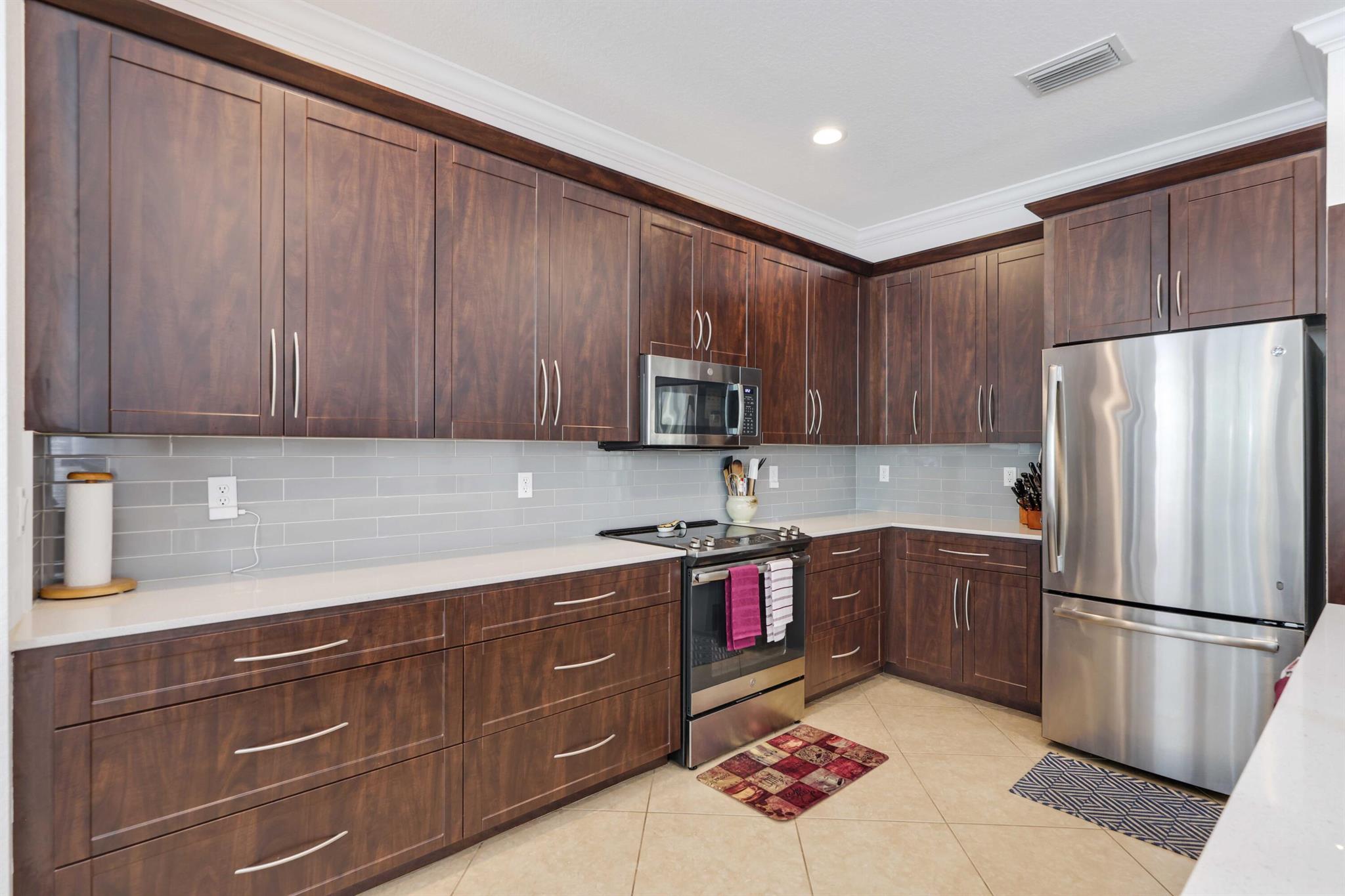 NAUTICA ISLES WEST - Residential