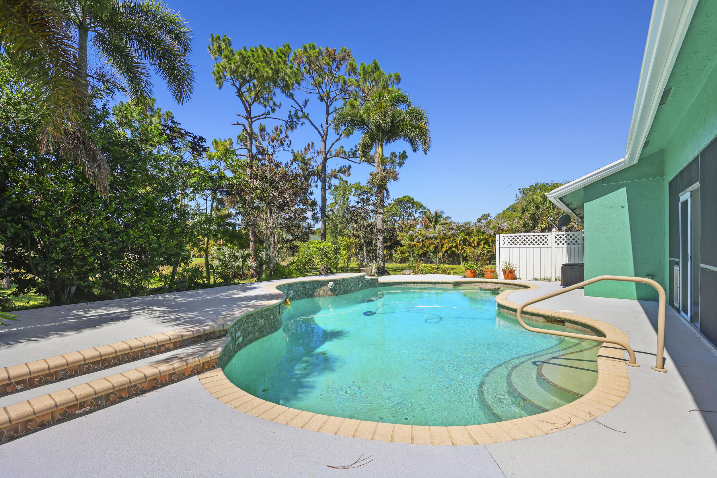 The Acreage - Residential