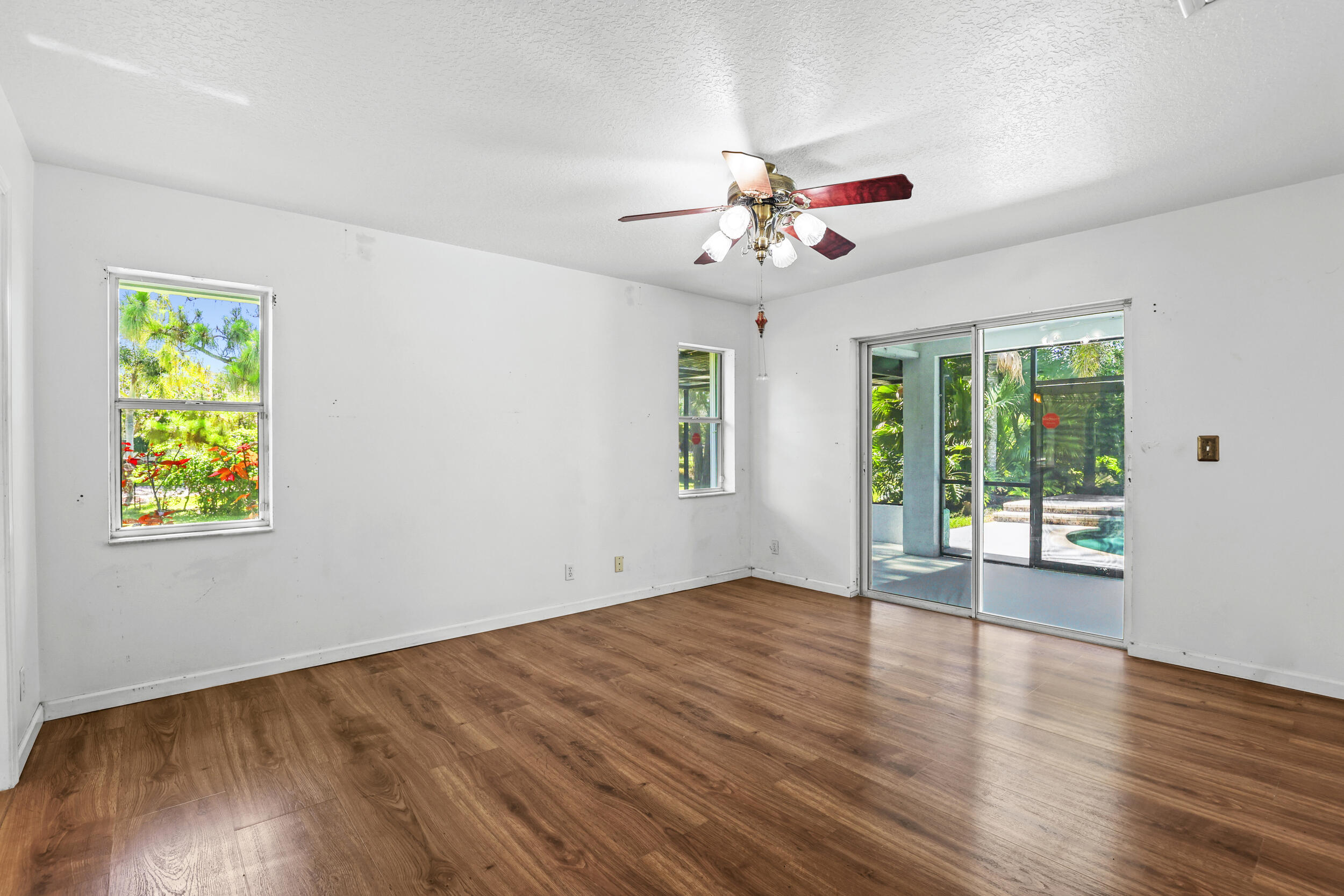 The Acreage - Residential
