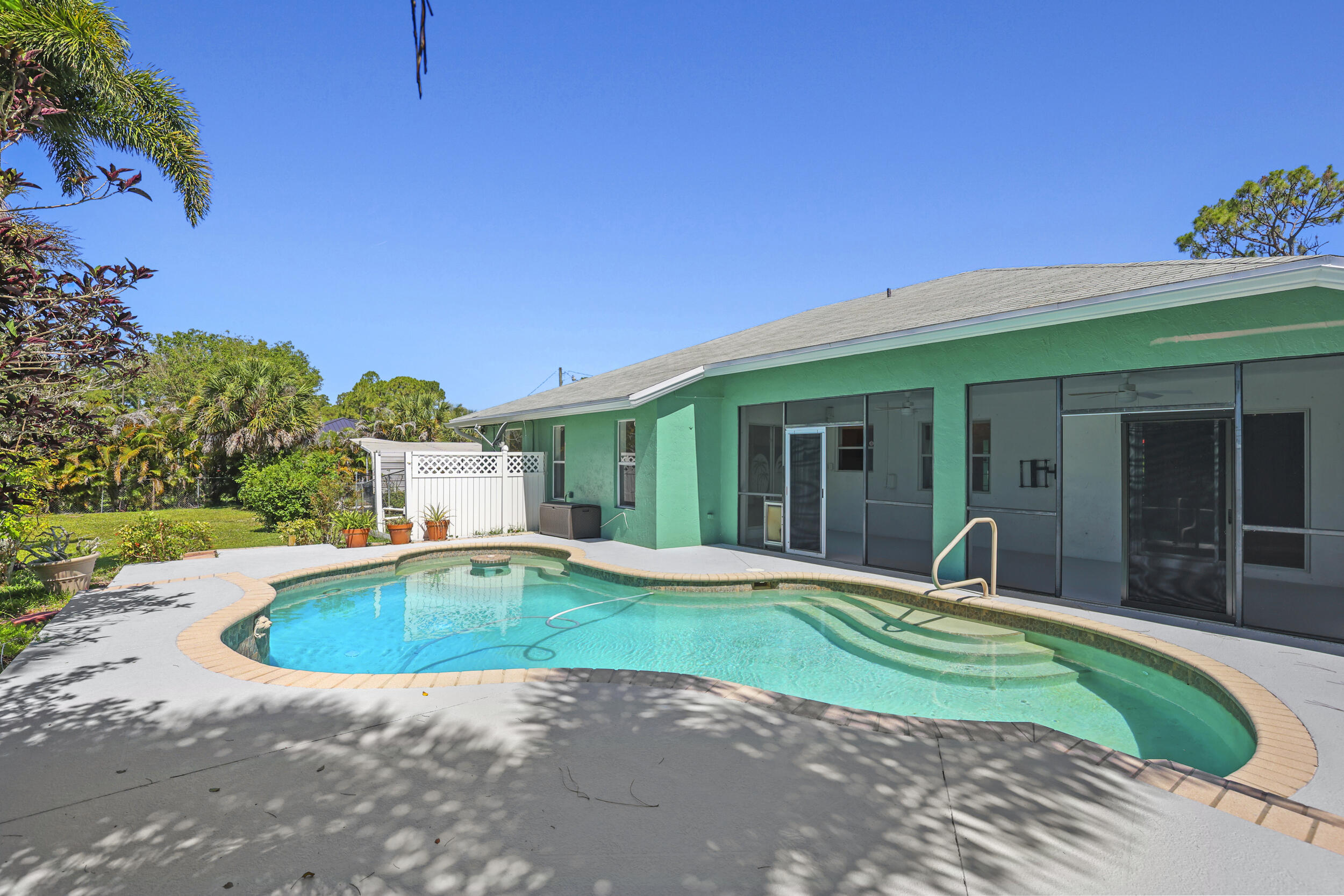 The Acreage - Residential