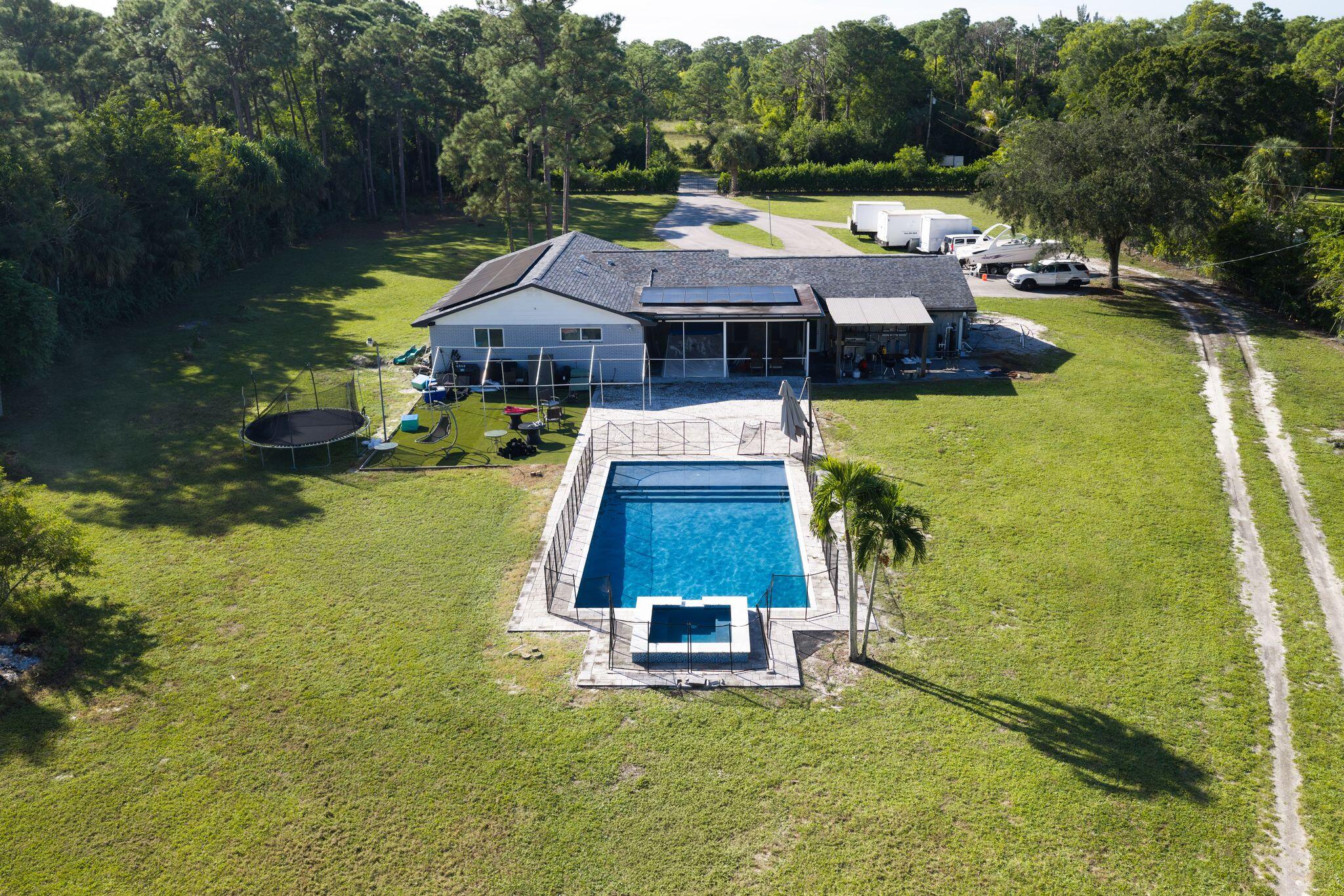 6529 Pioneer Road
