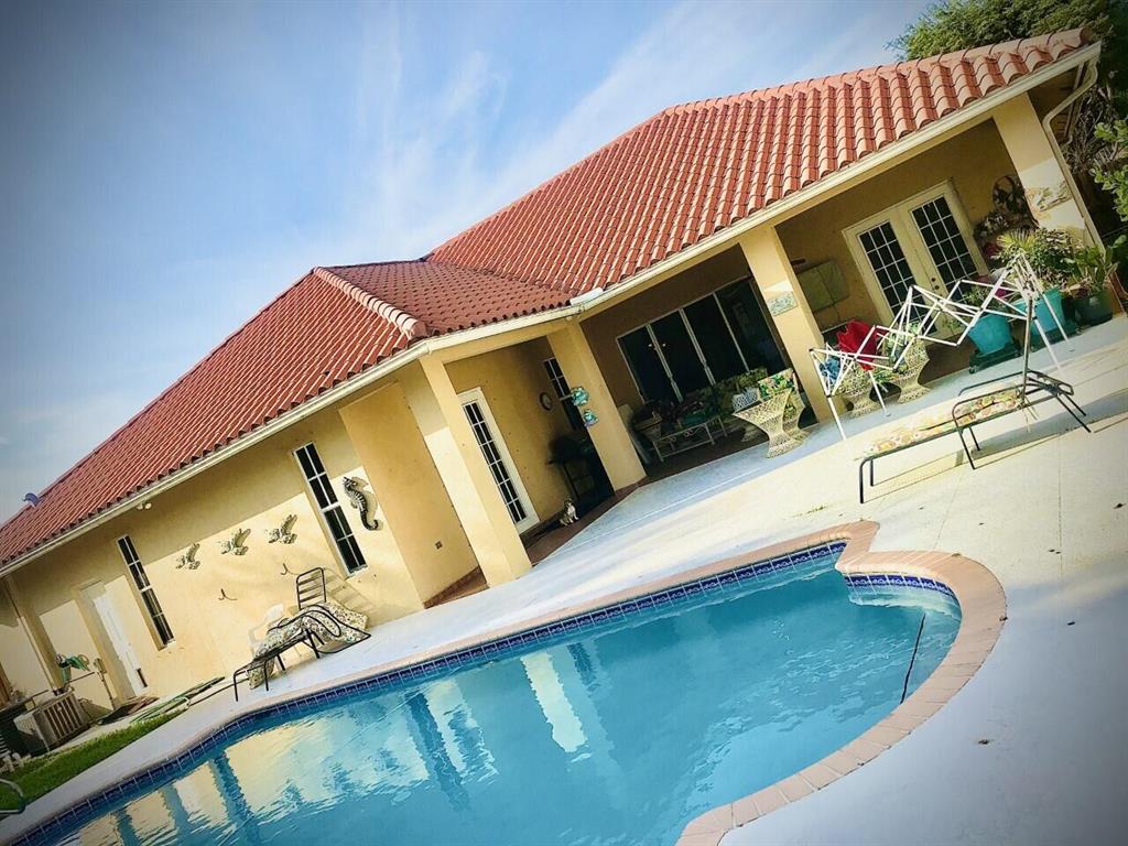 VERNON HEIGHTS - Residential