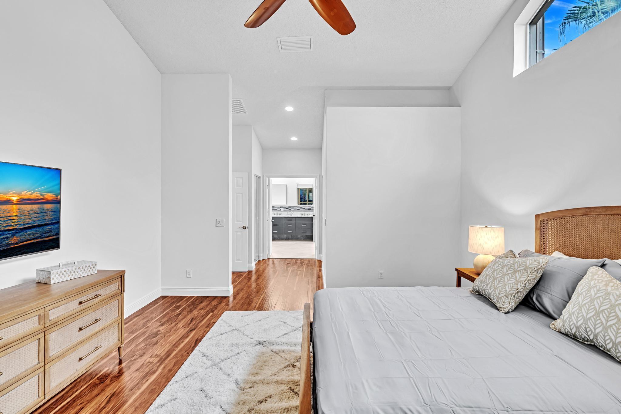 ABERDEEN 10 - Residential Lease
