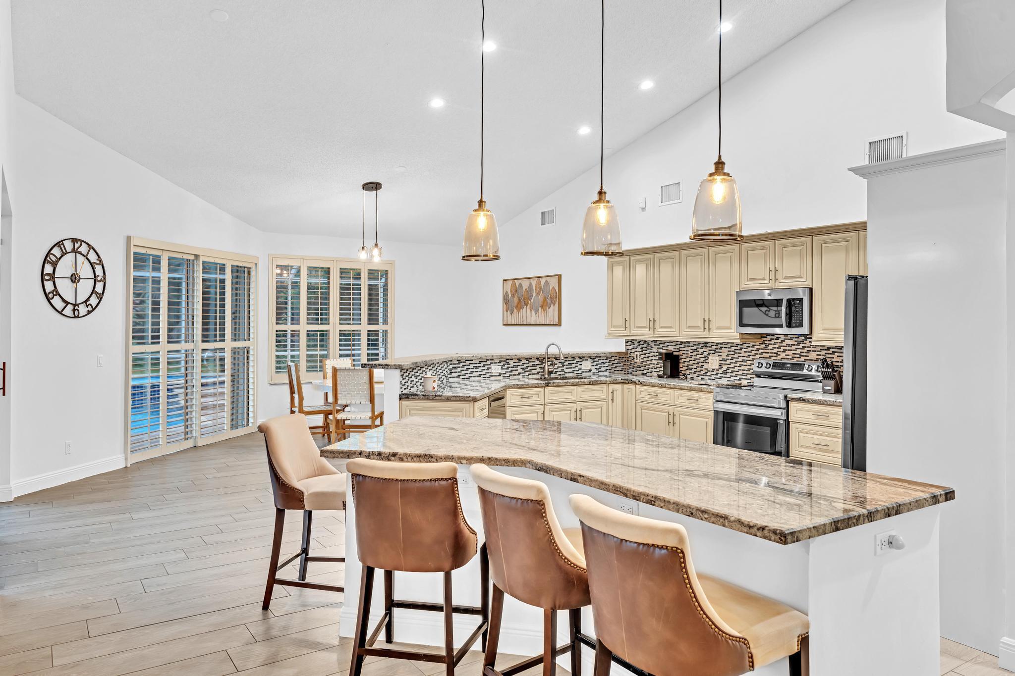 ABERDEEN 10 - Residential Lease
