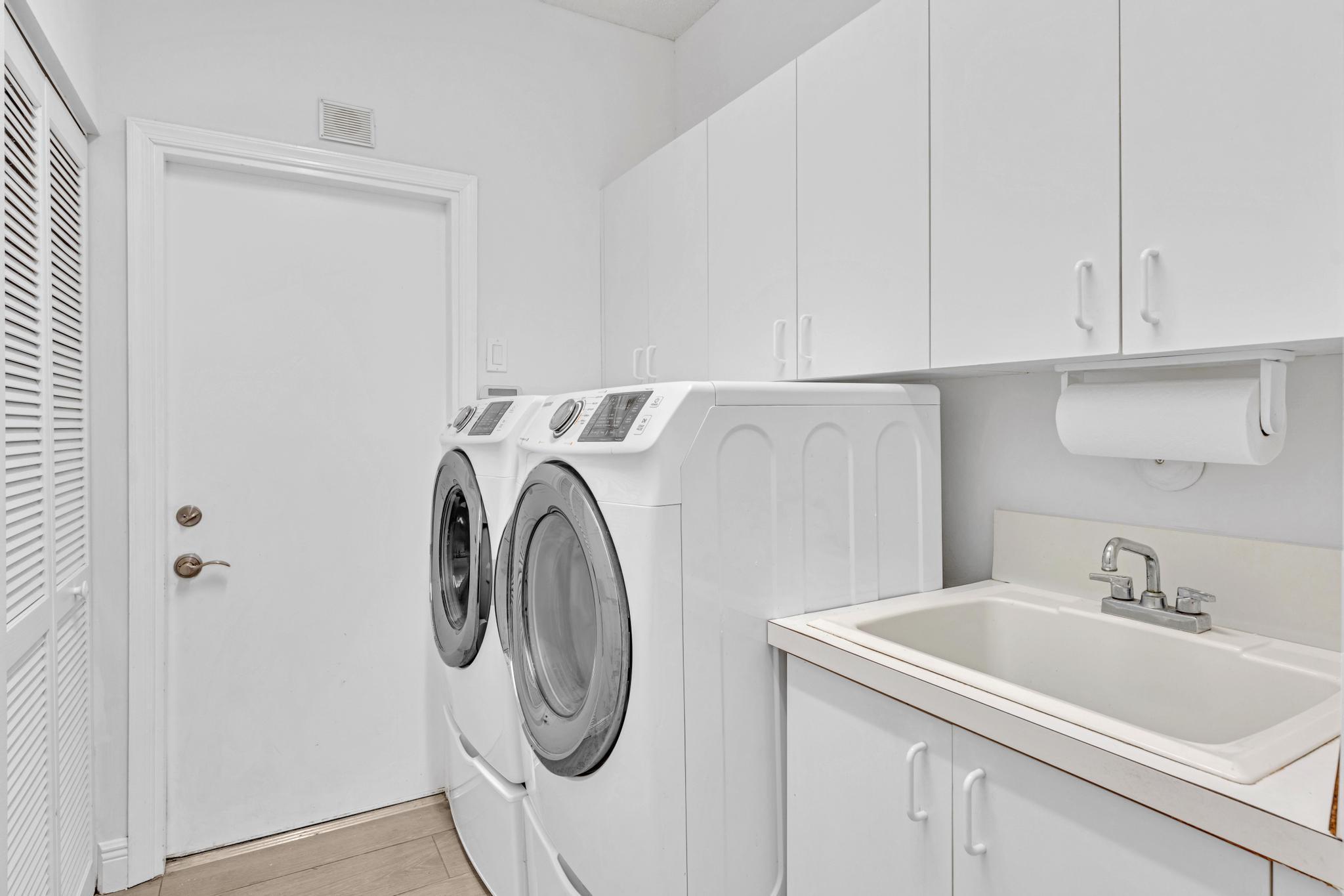 ABERDEEN 10 - Residential Lease