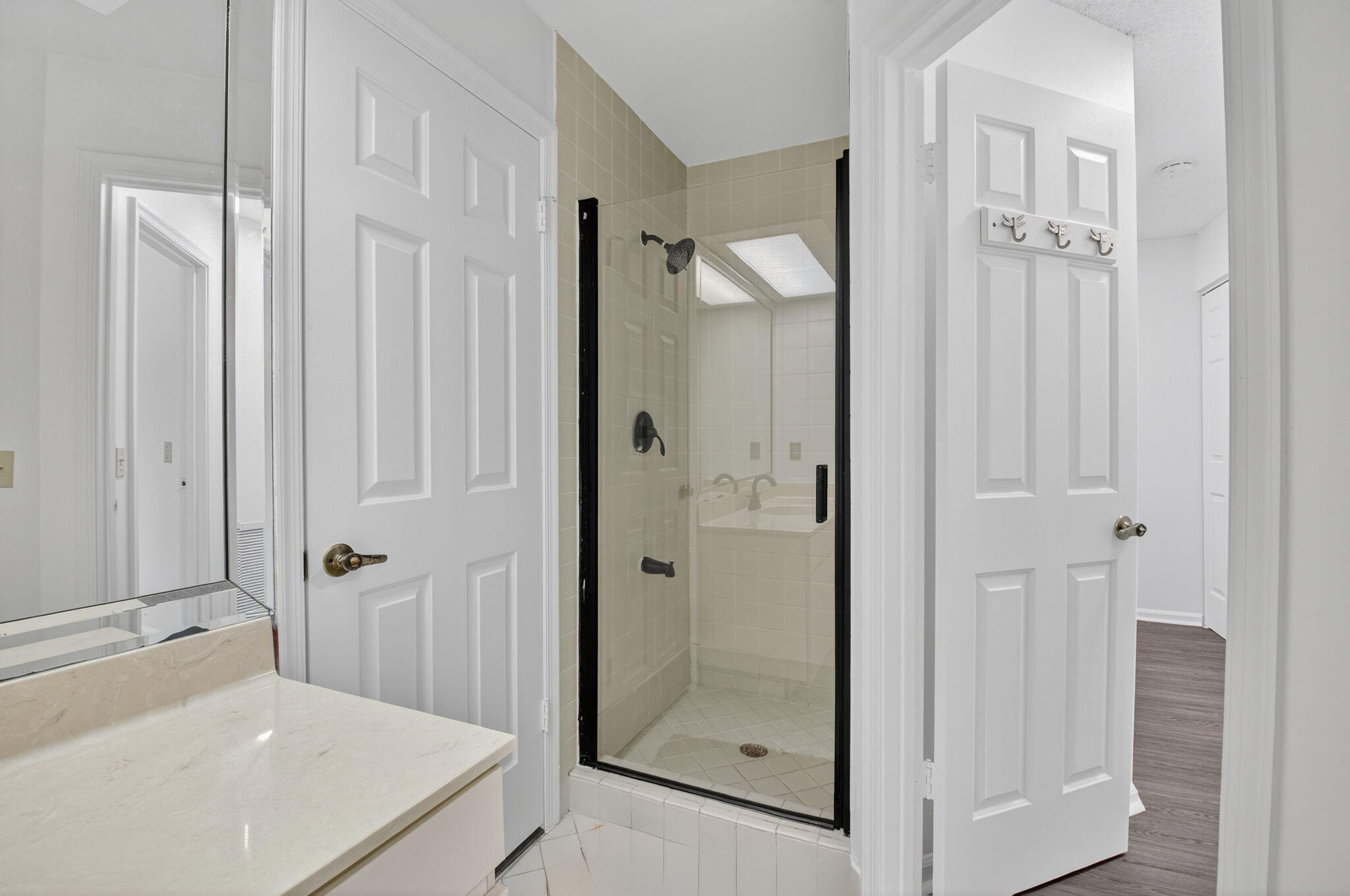 COACH HOUSES OF TOWN PLACE CONDO - Residential Lease