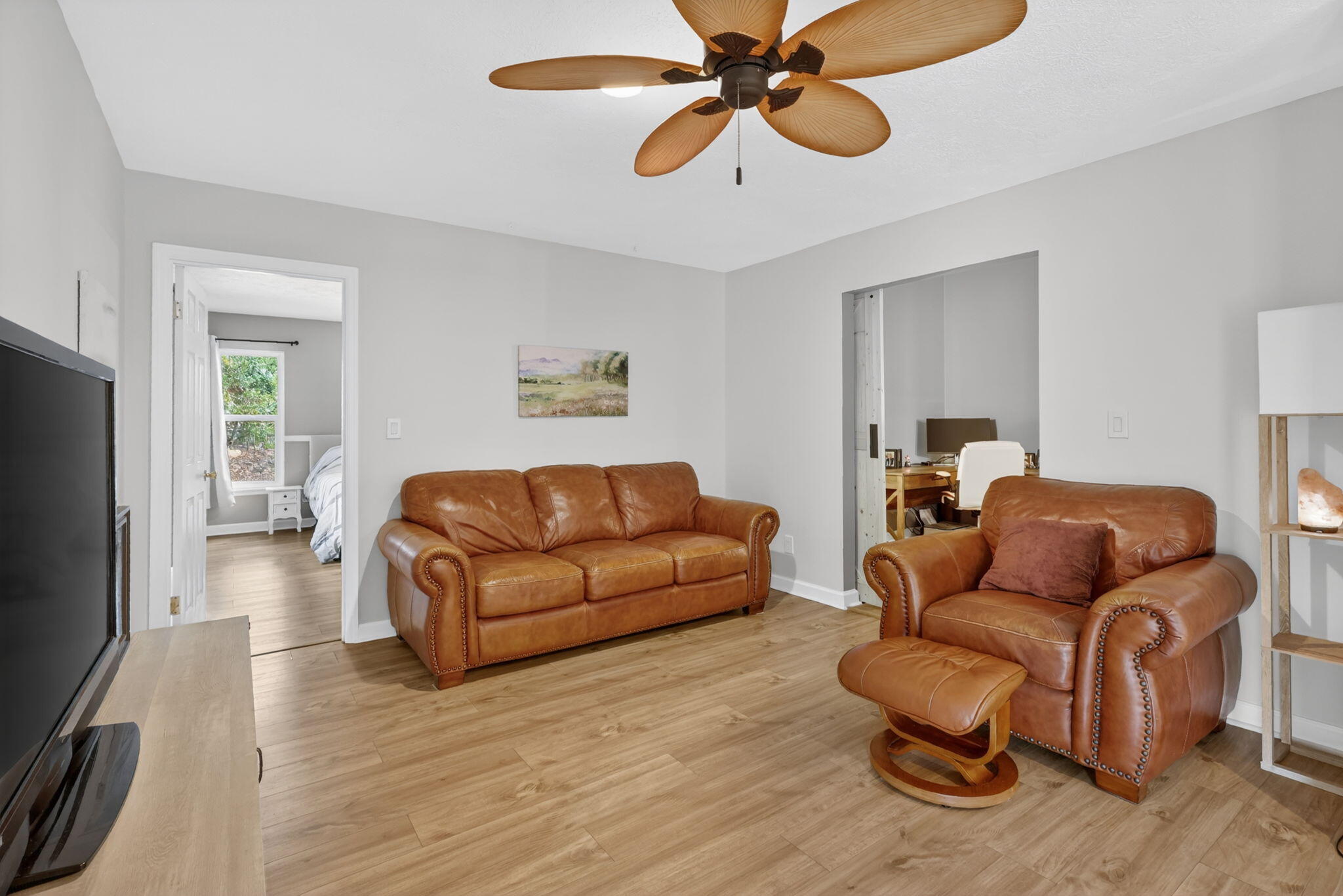 HIDDEN BAY - Residential