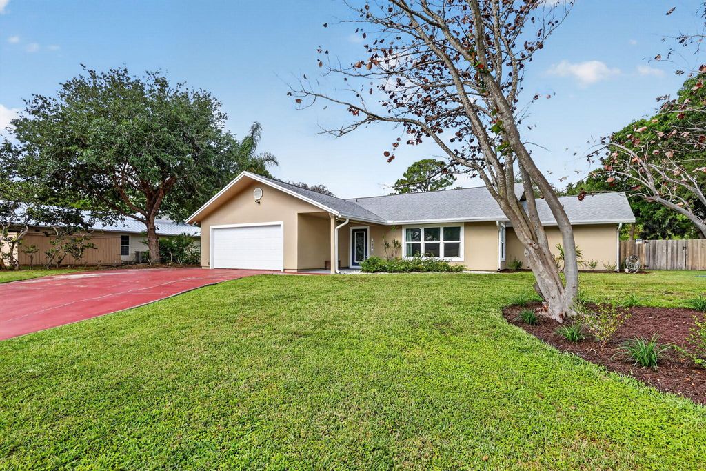 Photo of 784 Wisper Bay Drive, Palm City, FL 34990 (MLS # B26021009)