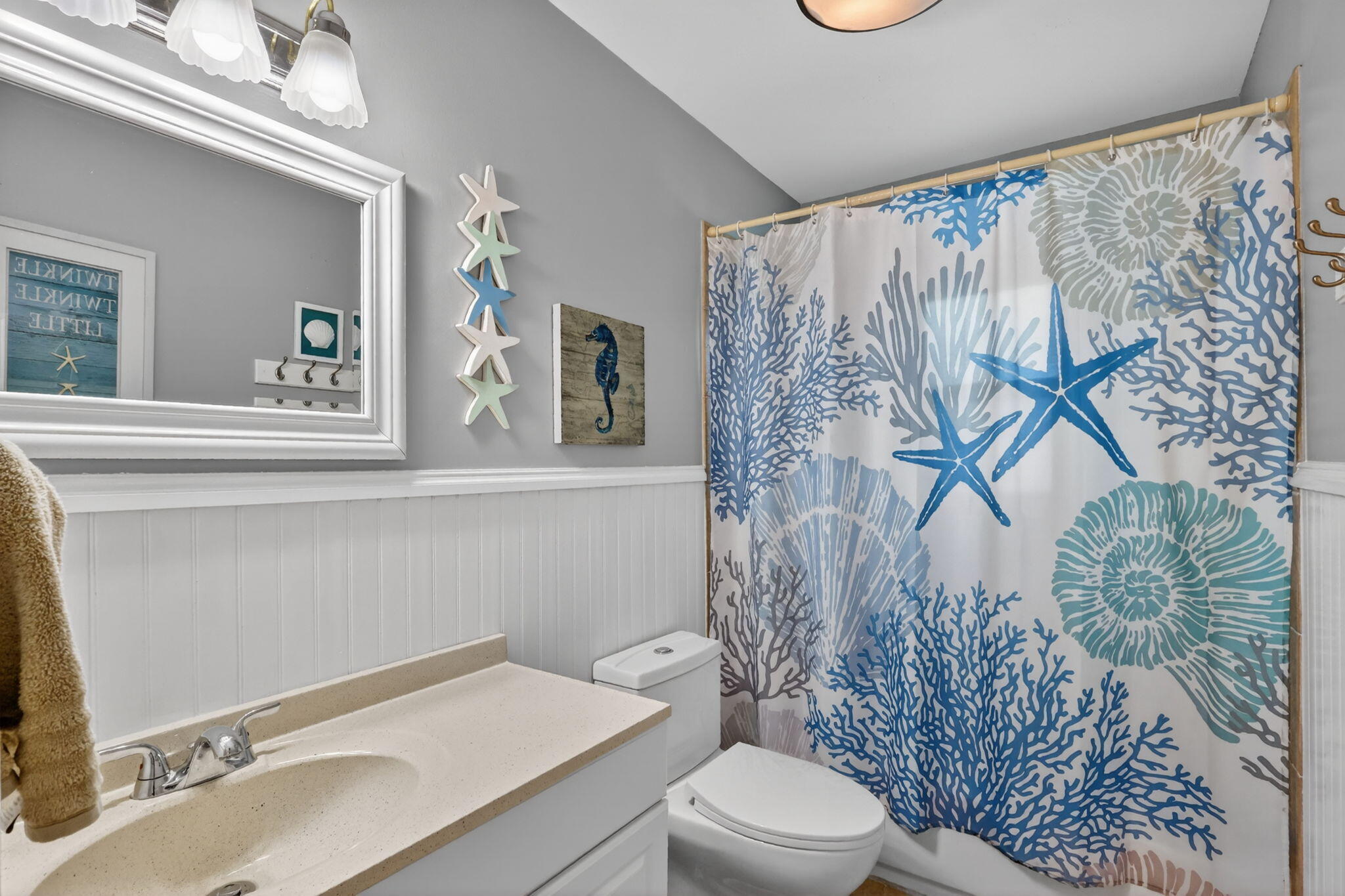 HIDDEN BAY - Residential