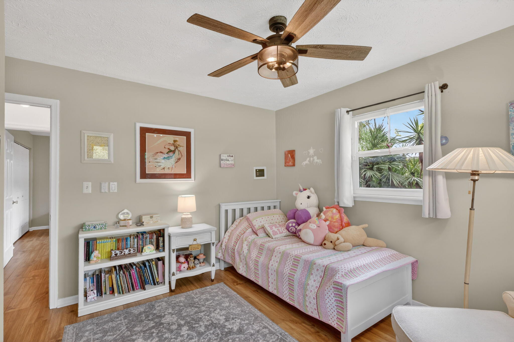 HIDDEN BAY - Residential