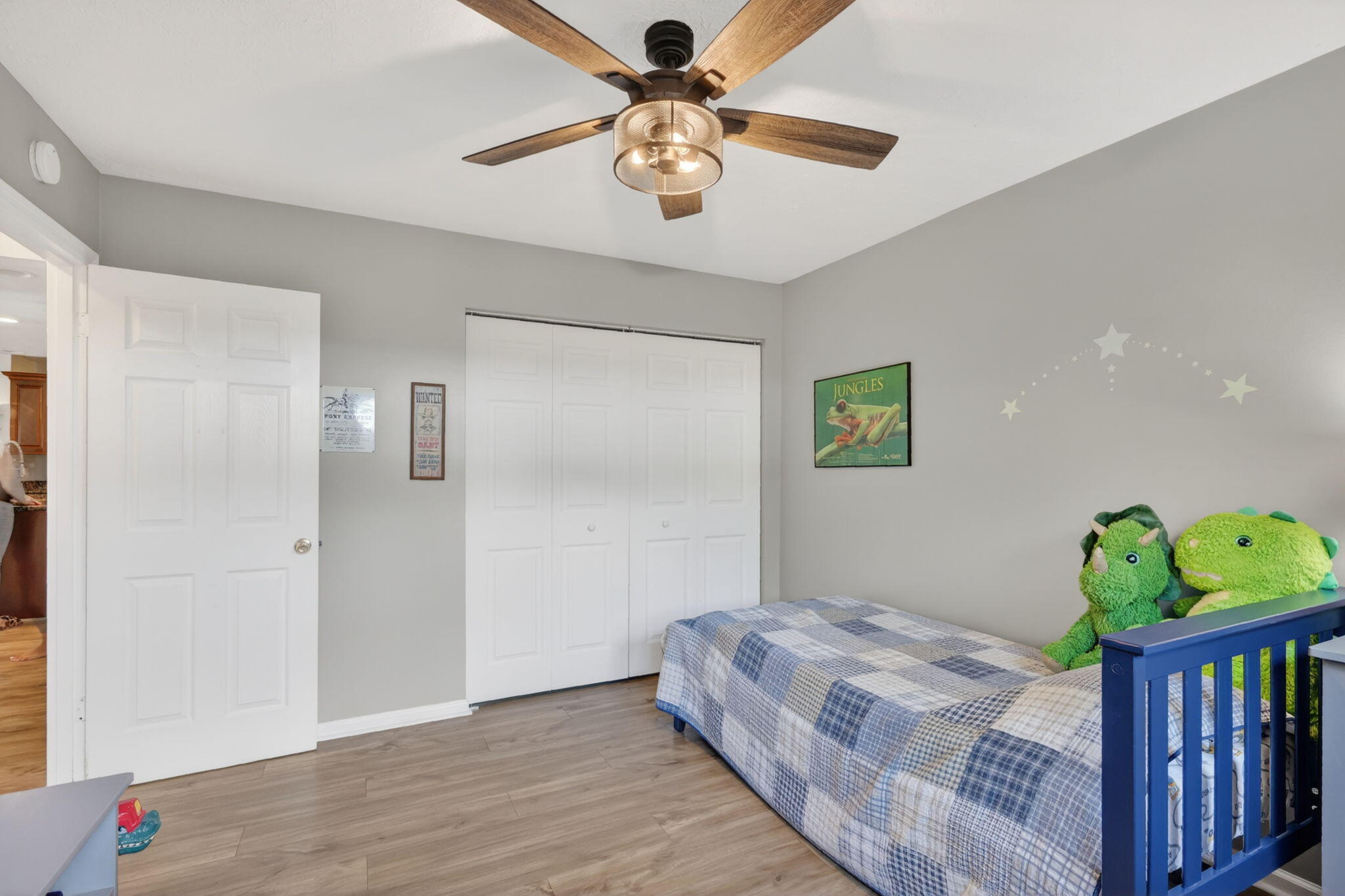 HIDDEN BAY - Residential