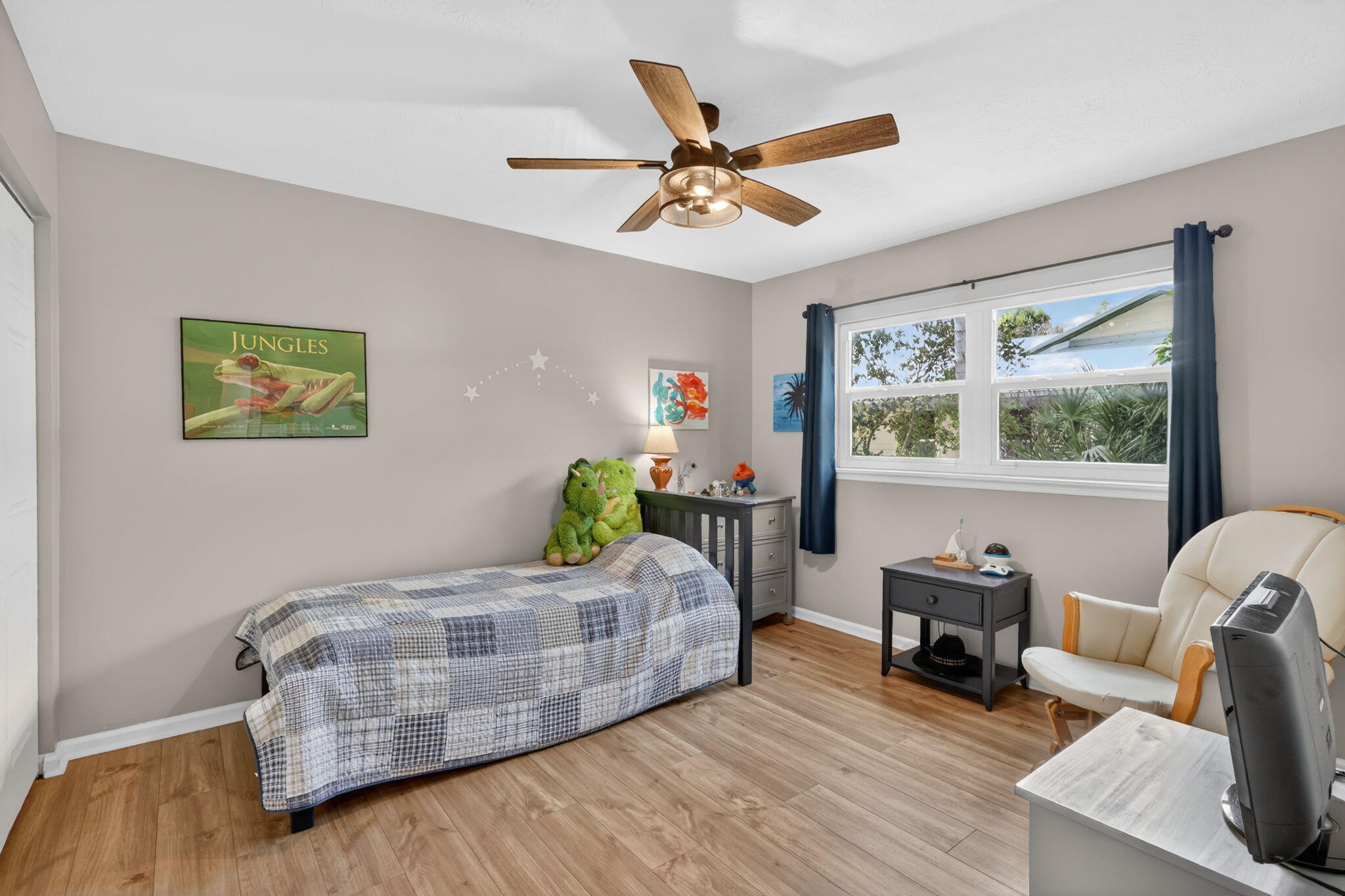 HIDDEN BAY - Residential