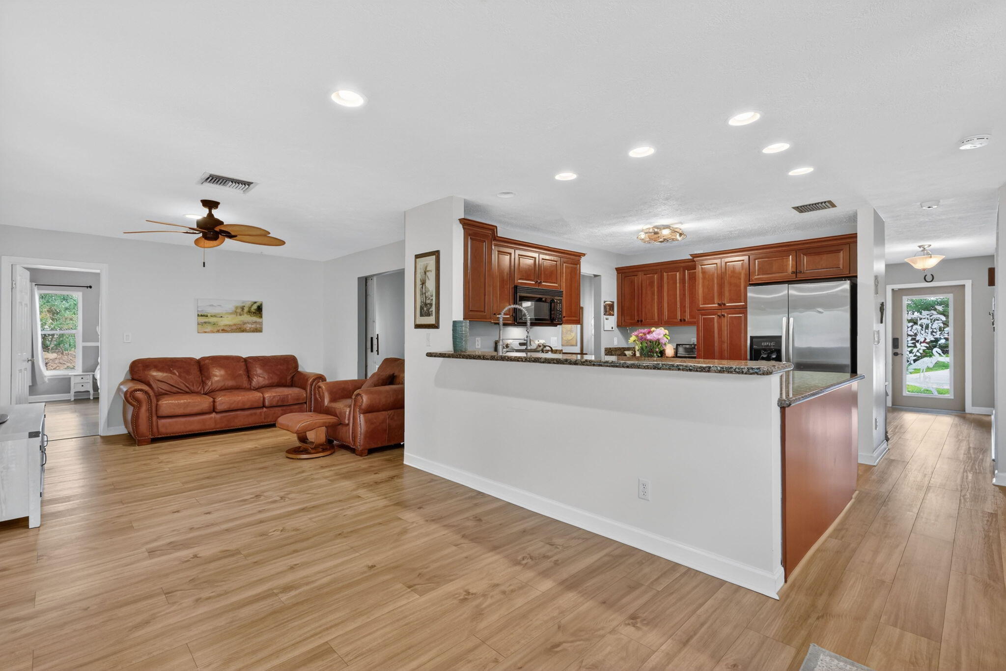 HIDDEN BAY - Residential