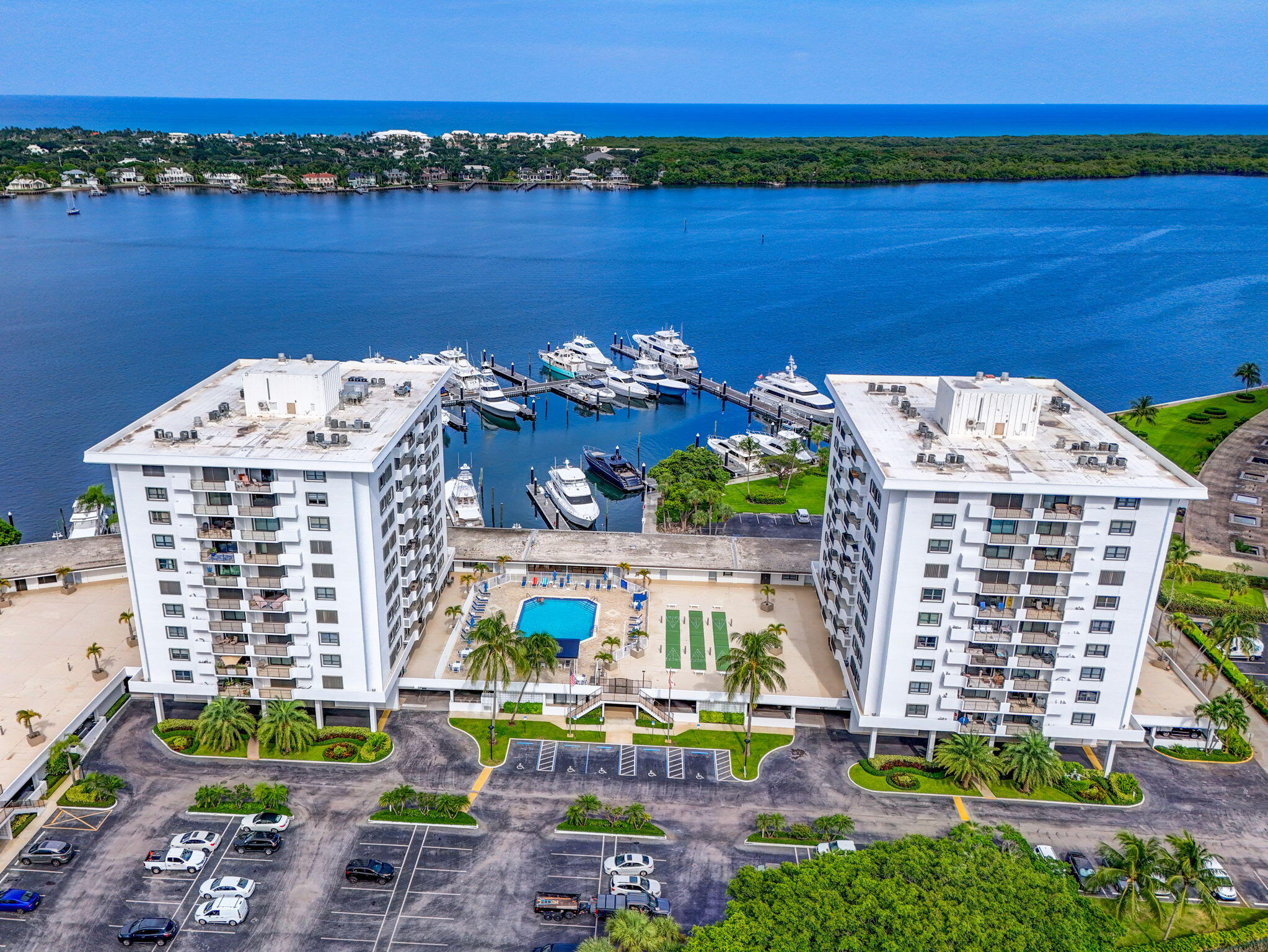 1200 Marine Way 805