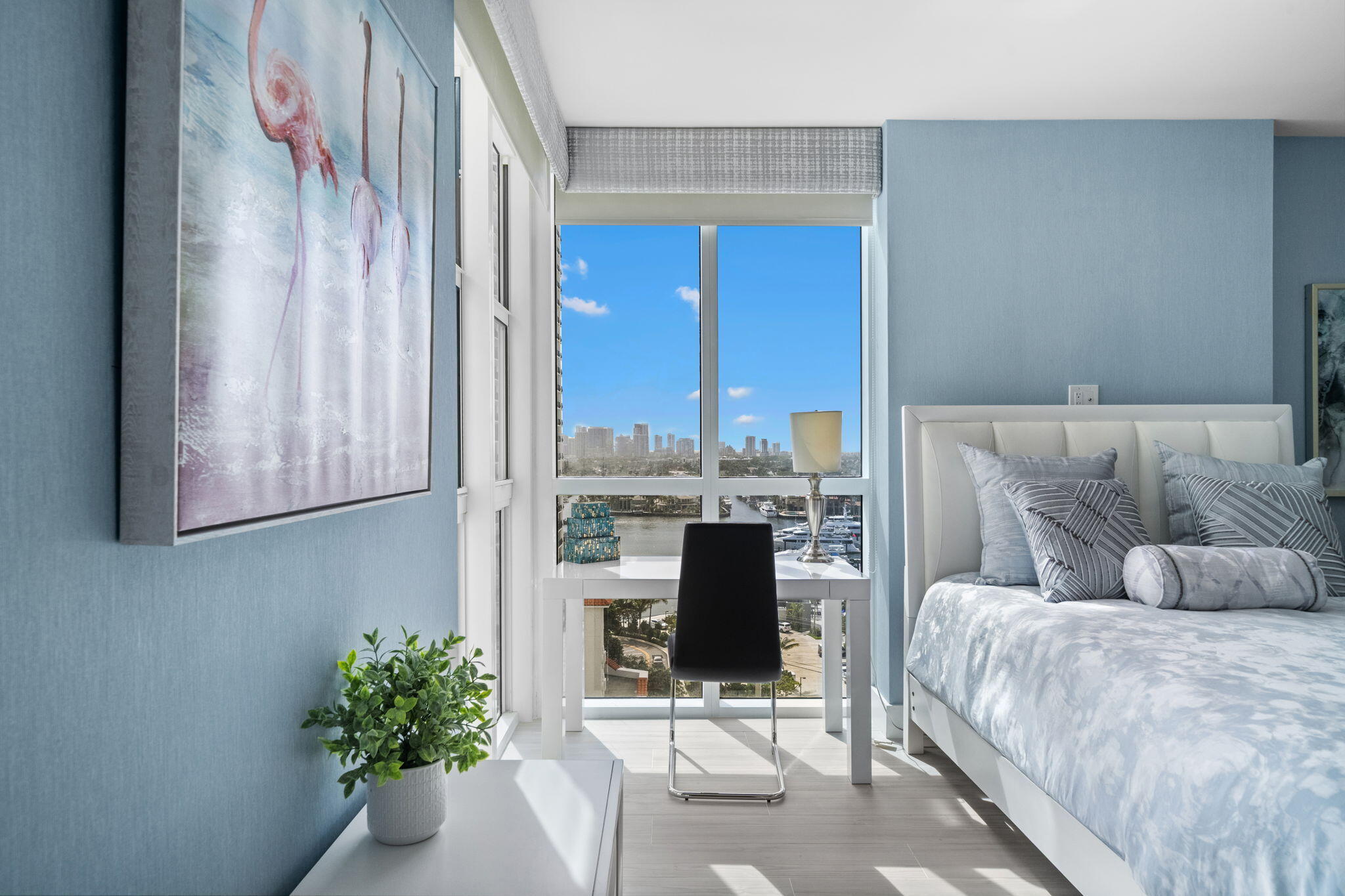 LAS OLAS BEACH CLUB - Residential