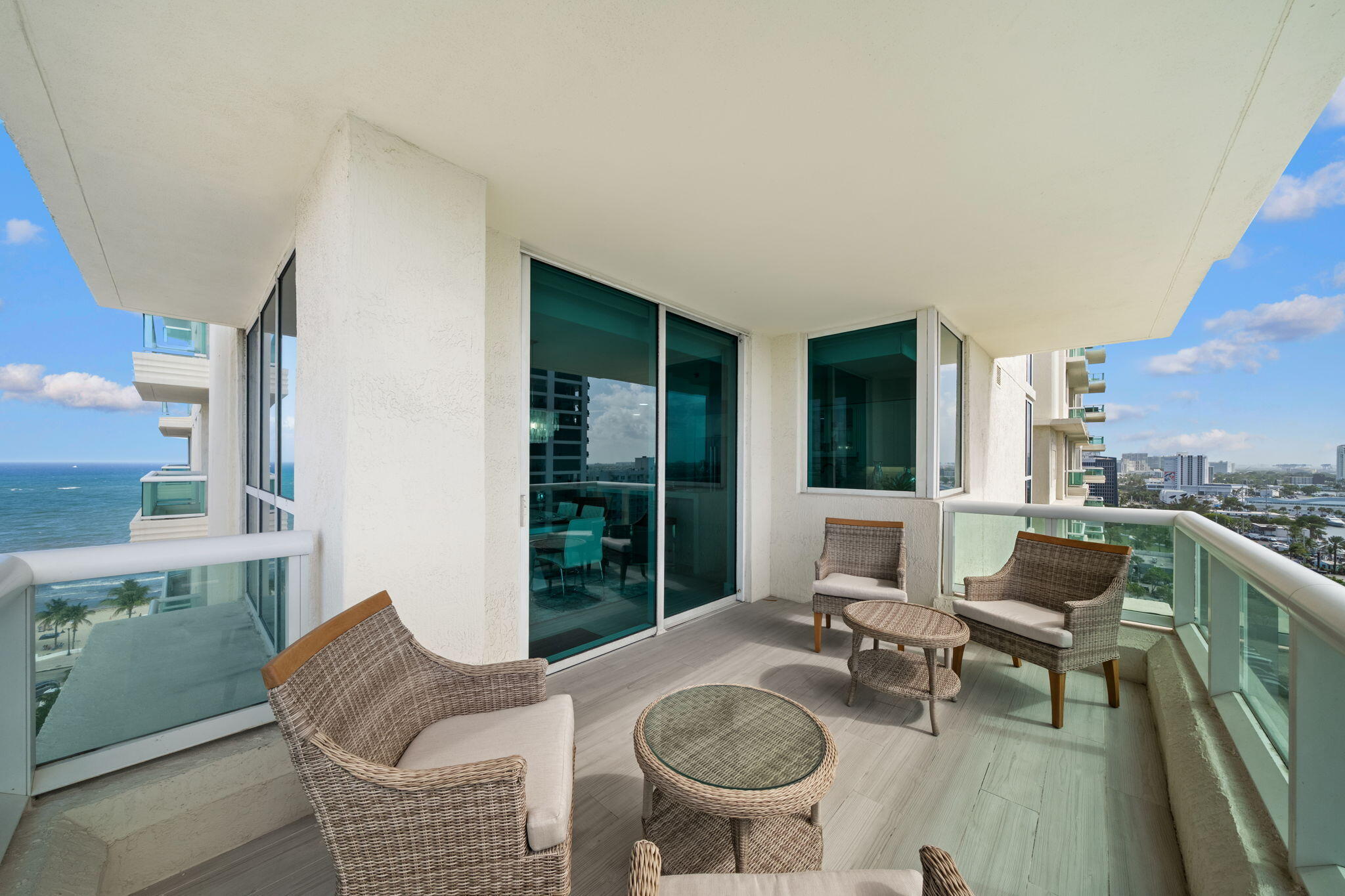 LAS OLAS BEACH CLUB - Residential