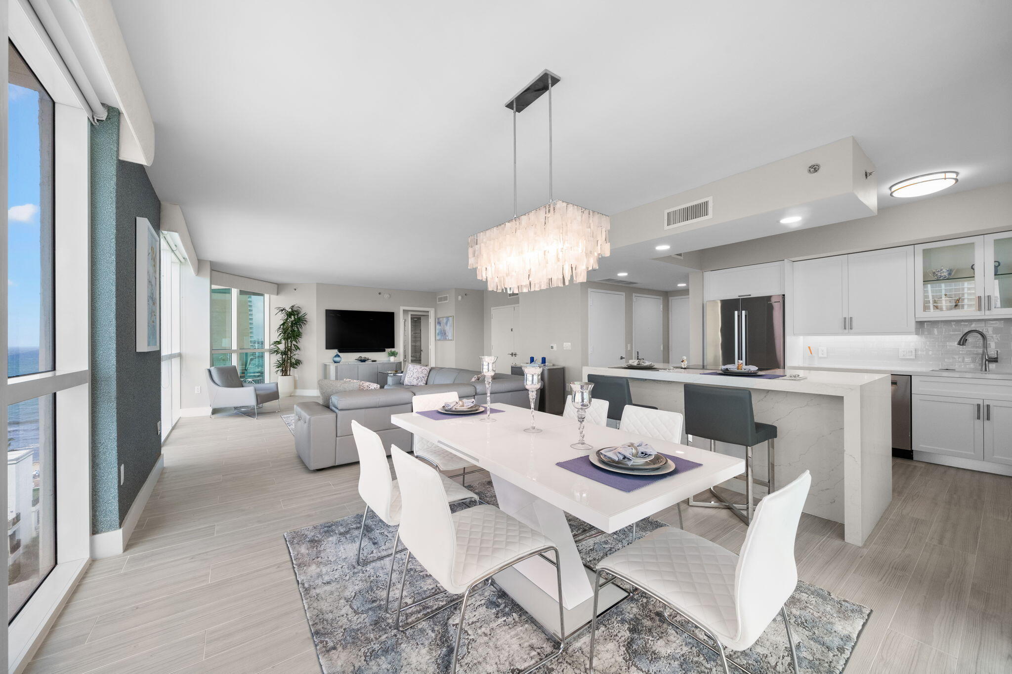 LAS OLAS BEACH CLUB - Residential