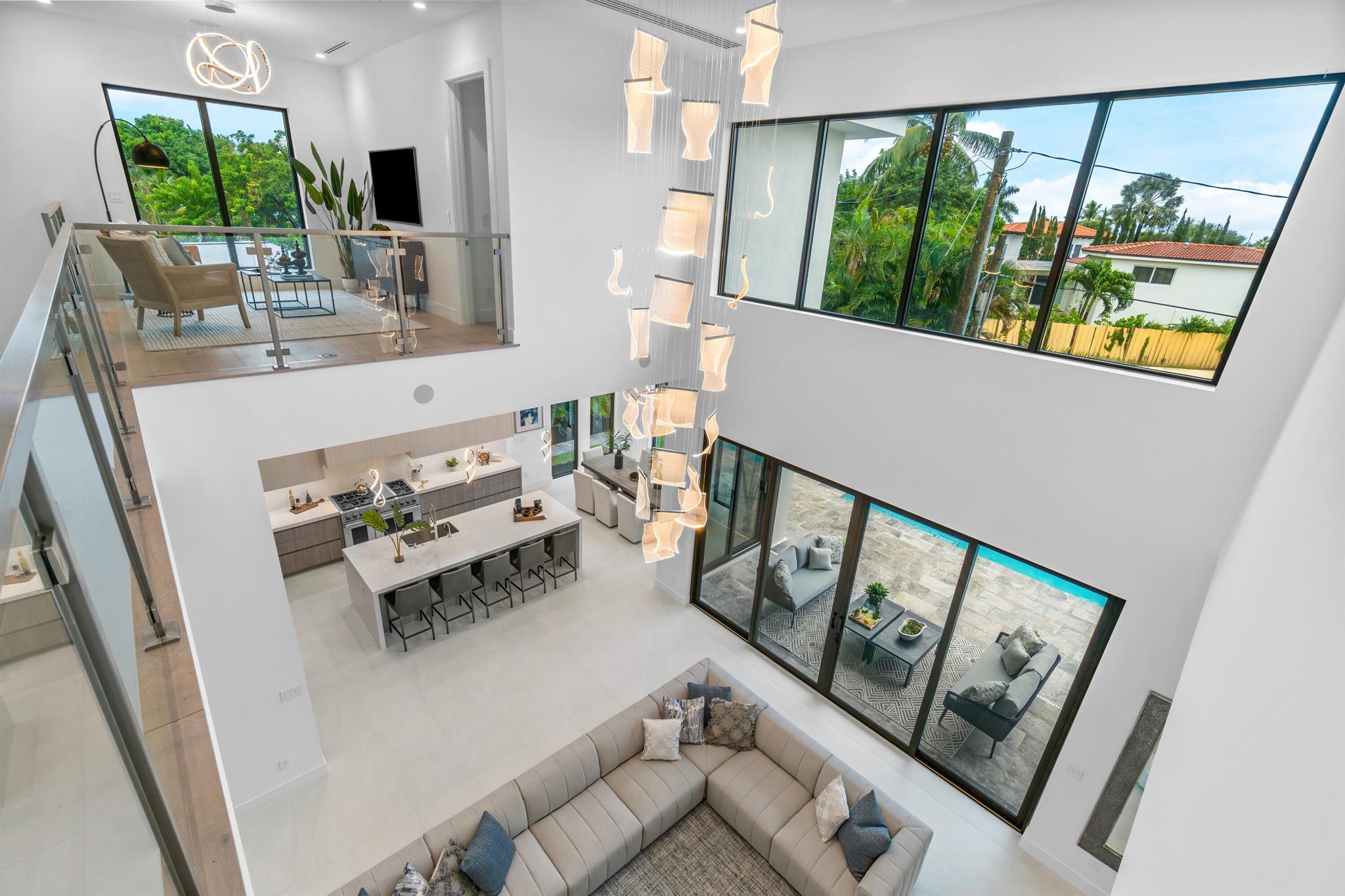 WHISEM UNIT B - Residential