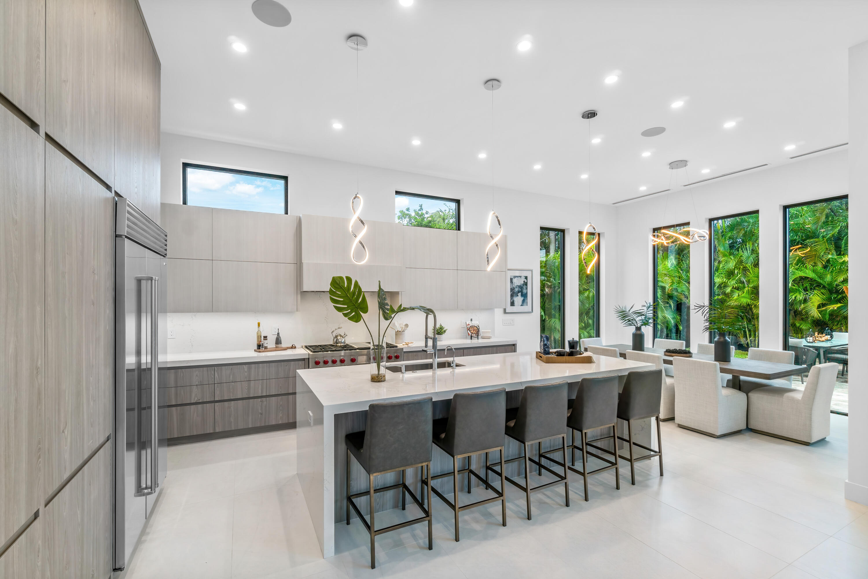 WHISEM UNIT B - Residential