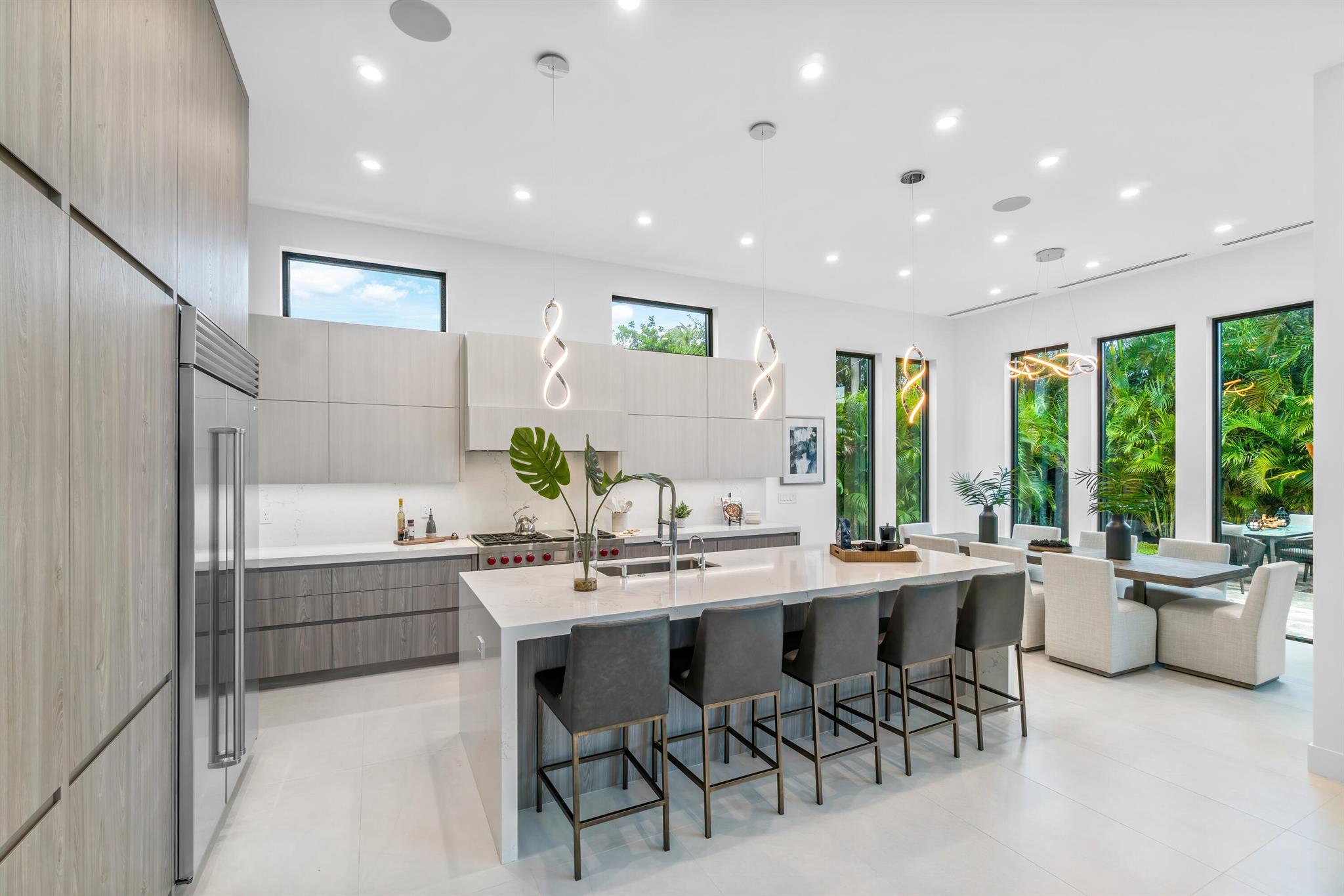 WHISEM UNIT B - Residential