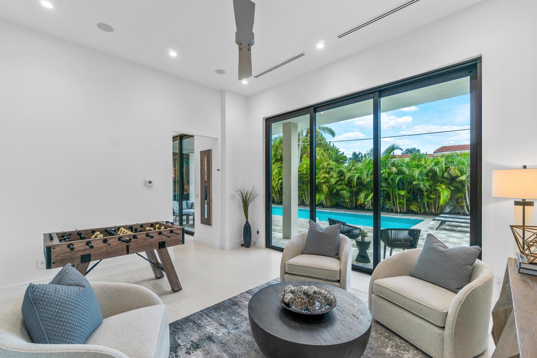 WHISEM UNIT B - Residential