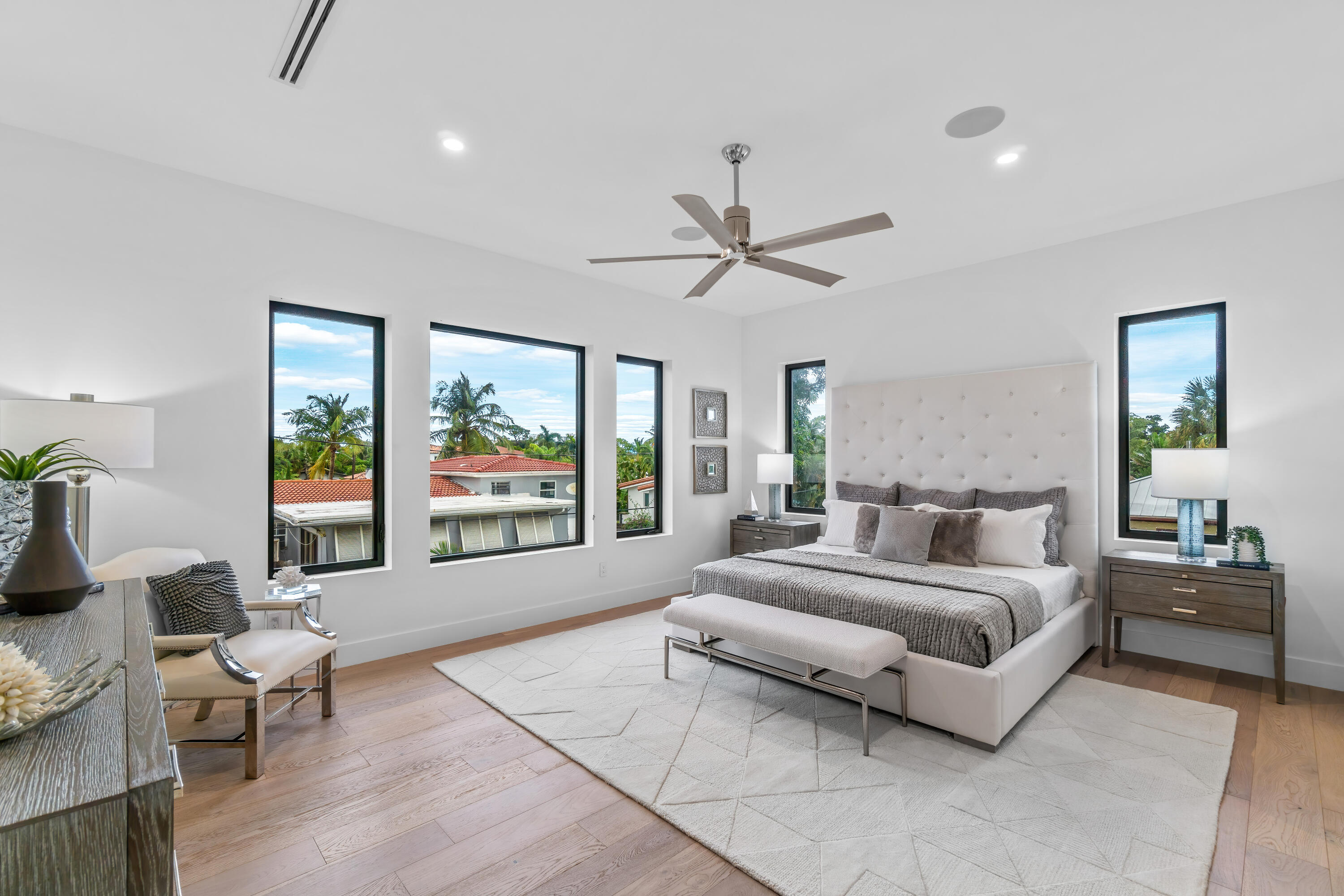 WHISEM UNIT B - Residential