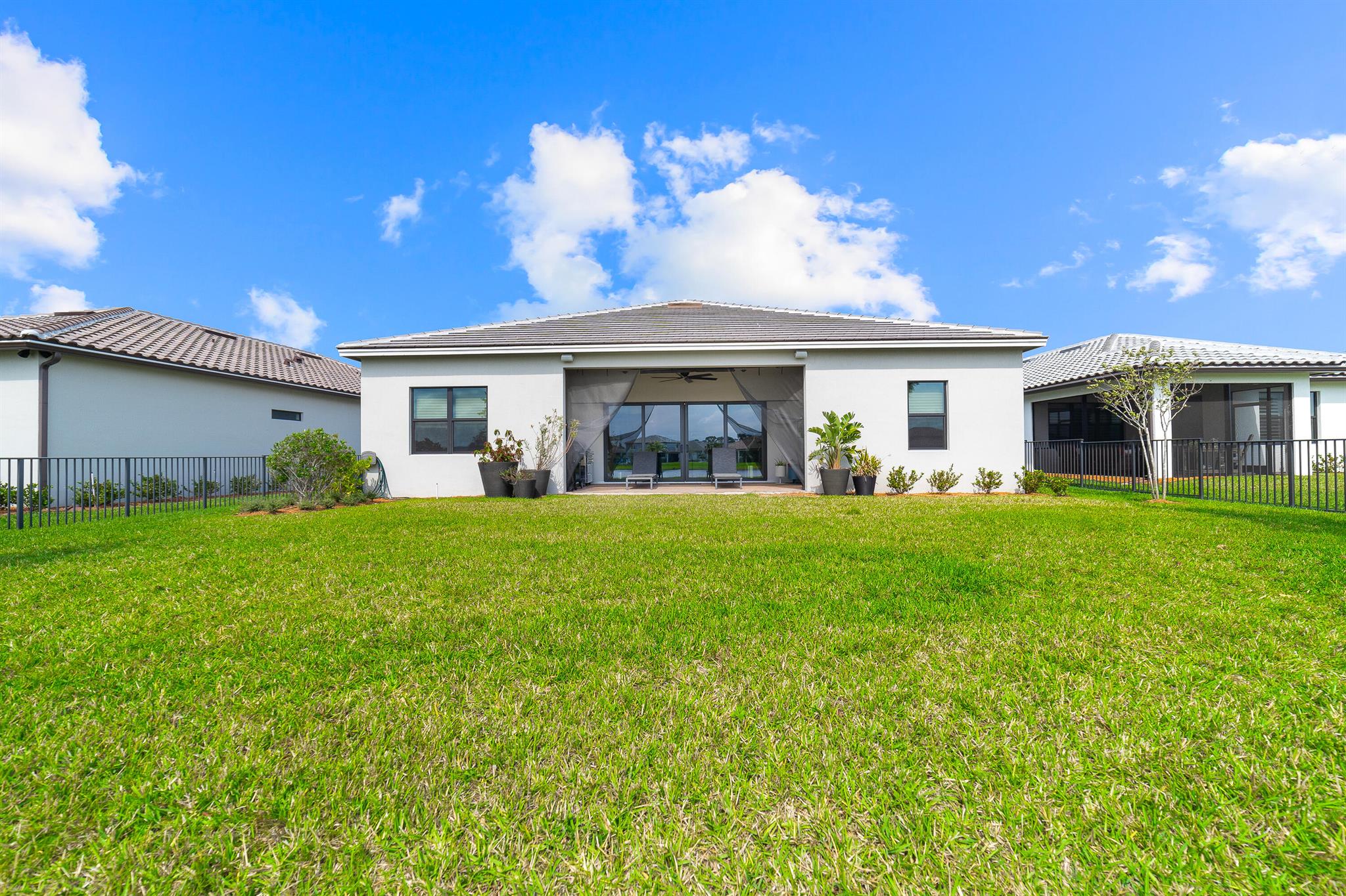 Veranda Gardens - Residential