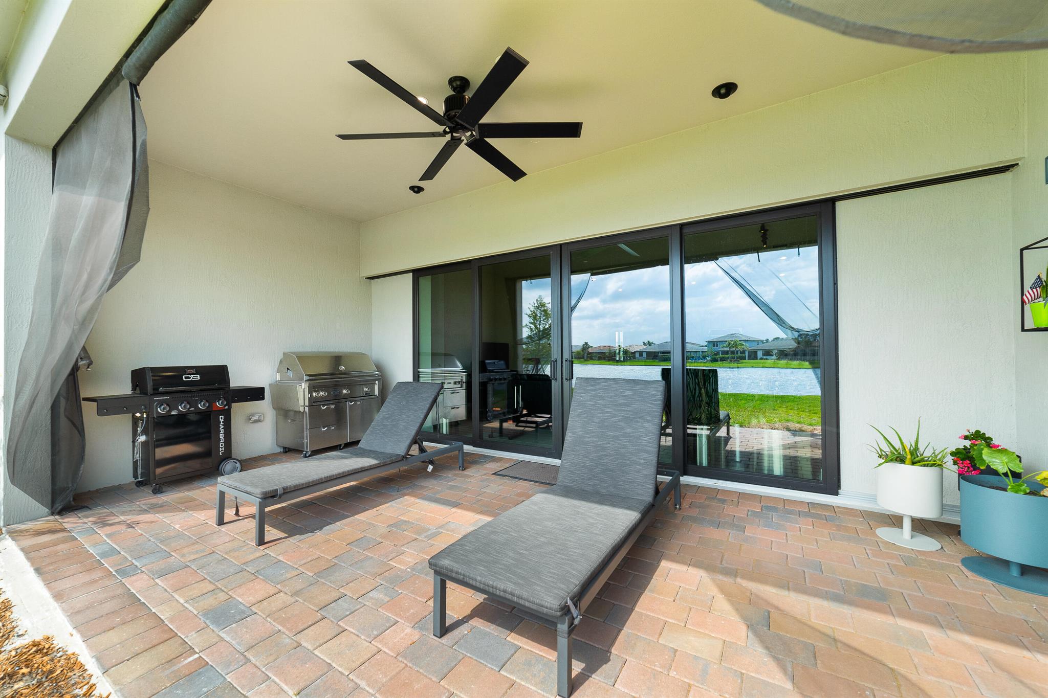 Veranda Gardens - Residential