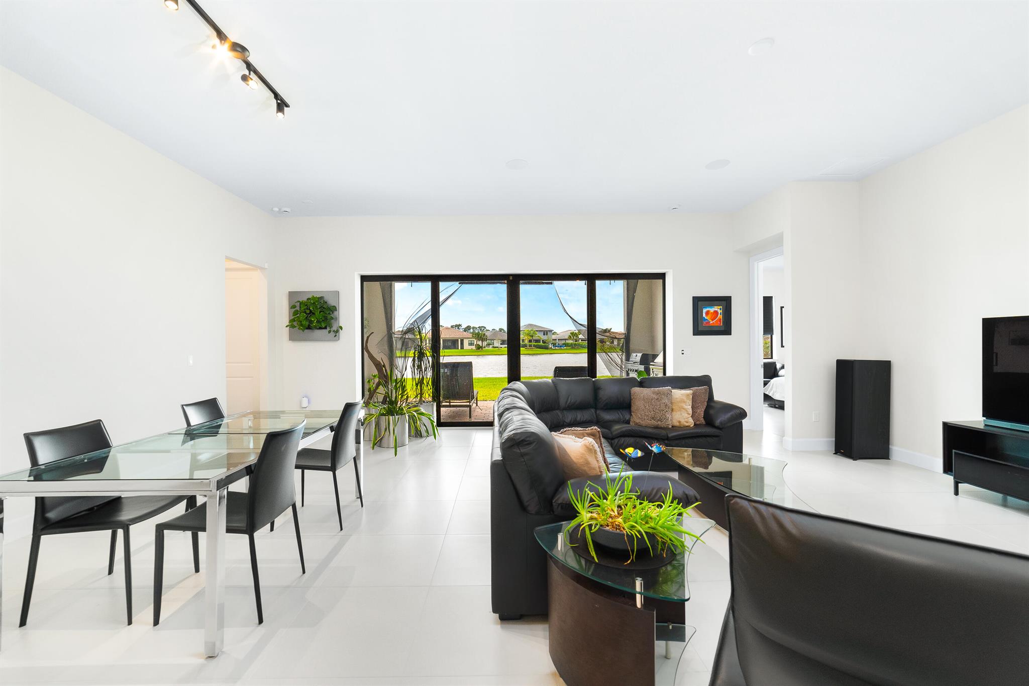 Veranda Gardens - Residential