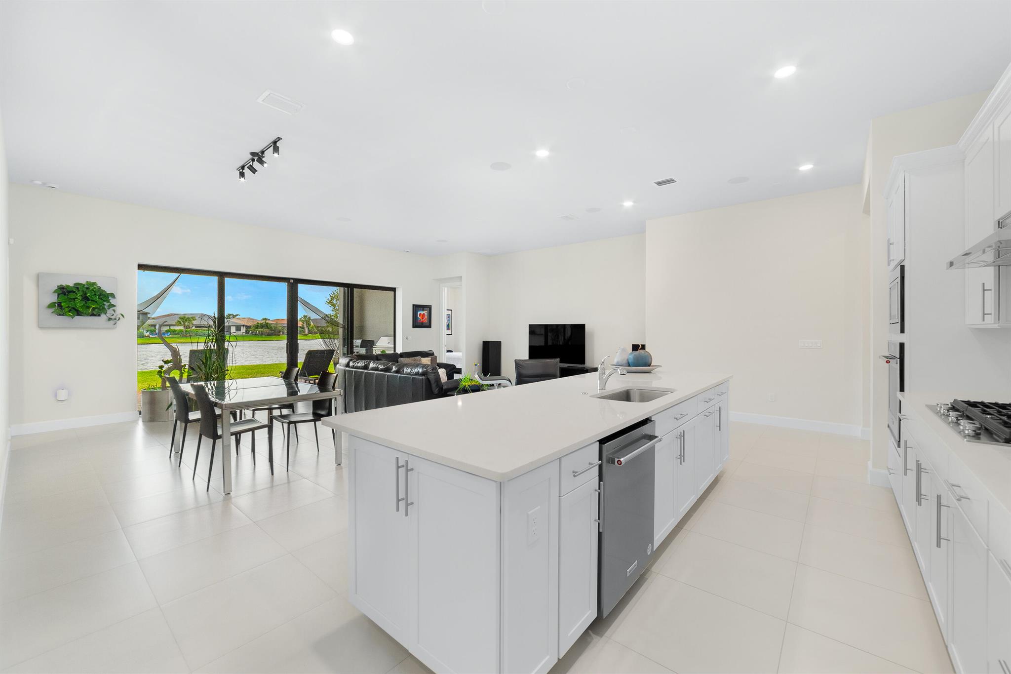 Veranda Gardens - Residential