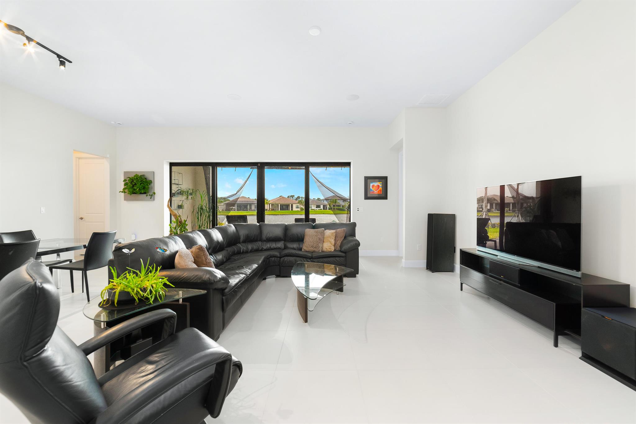 Veranda Gardens - Residential