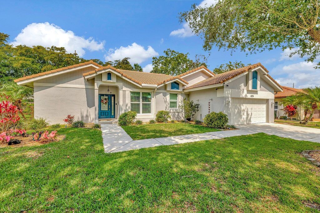 Photo of 6225 NW 45th Terrace, Coconut Creek, FL 33073 (MLS # R10991390)