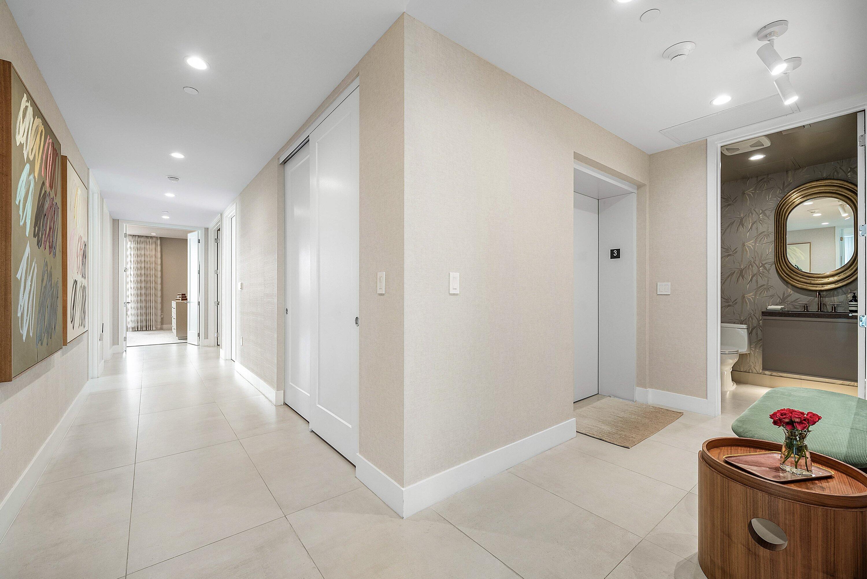 475 E ROYAL PALM Road 306