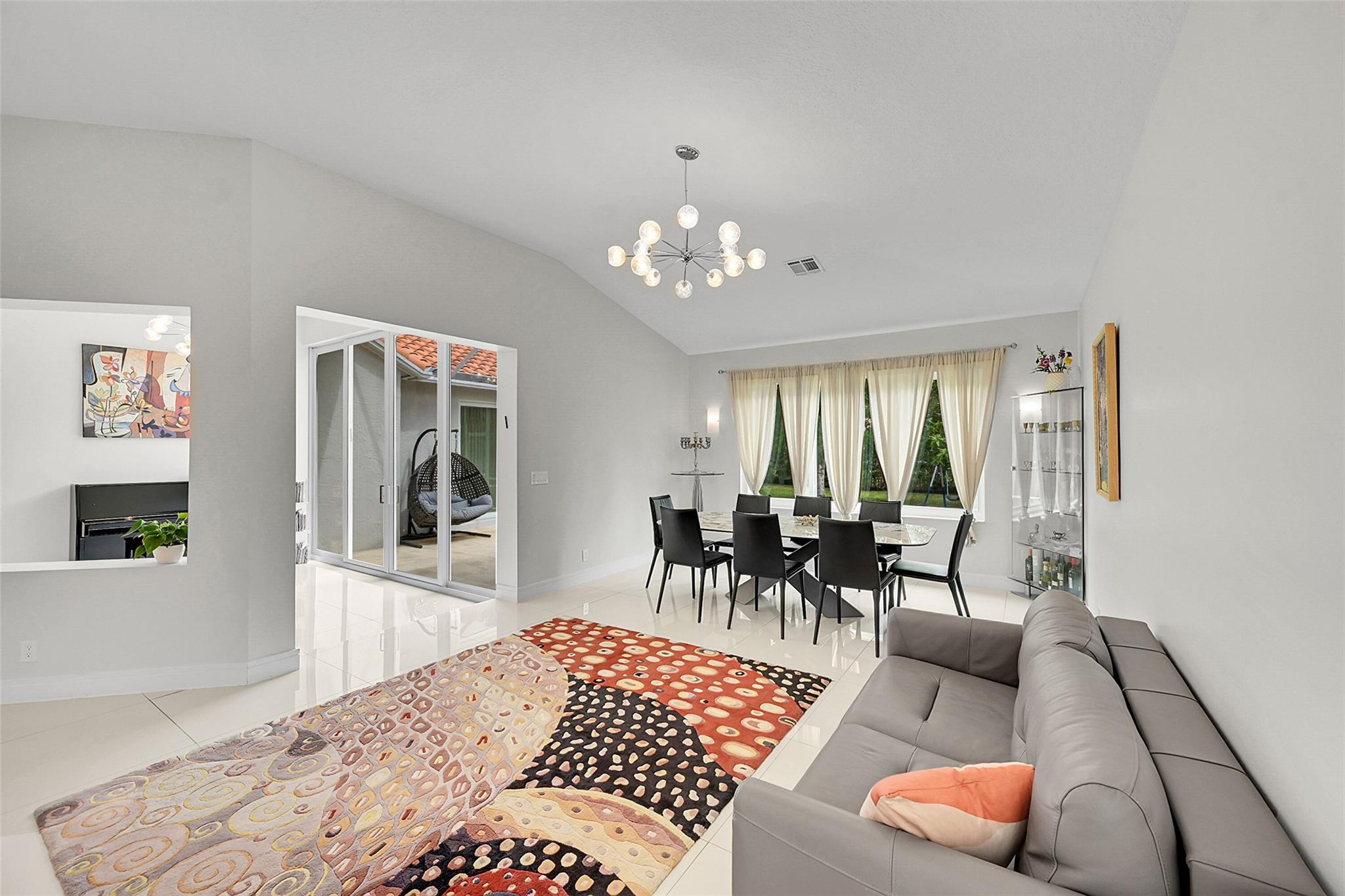 BOCA FALLS PAR J - Residential