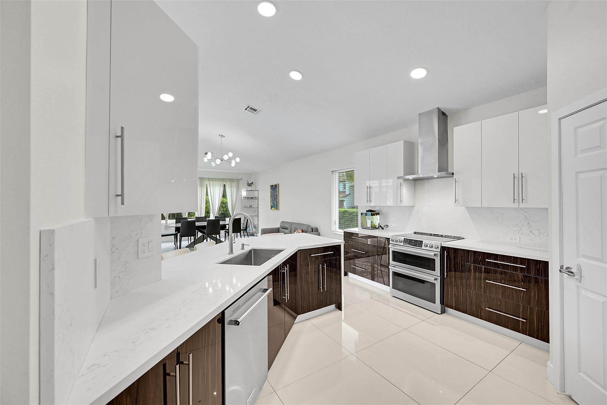 BOCA FALLS PAR J - Residential