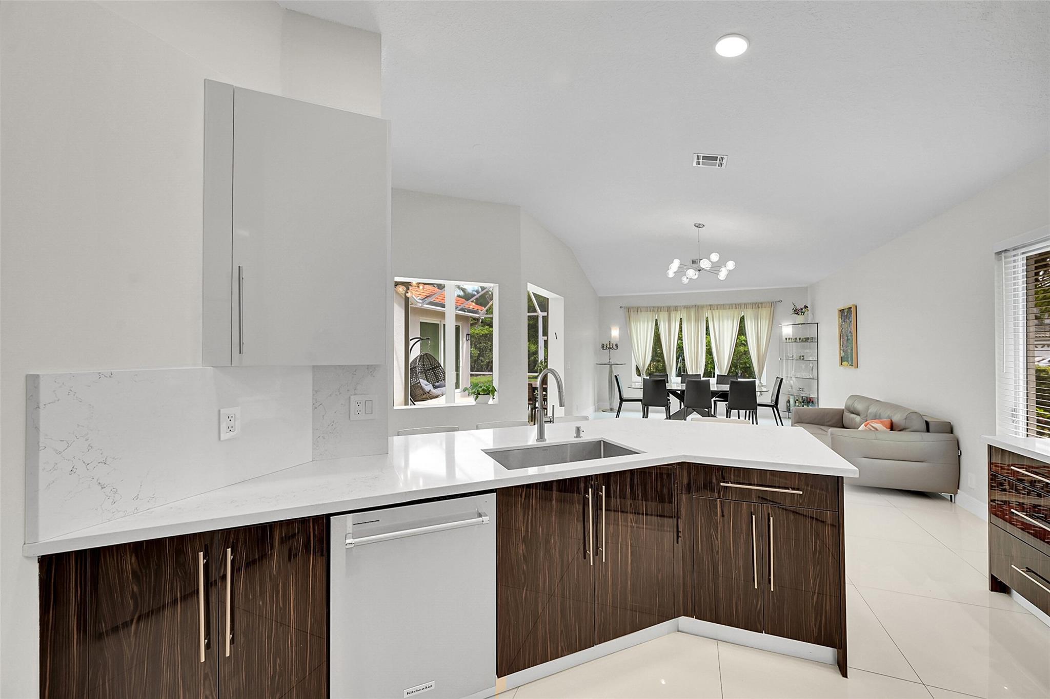 BOCA FALLS PAR J - Residential