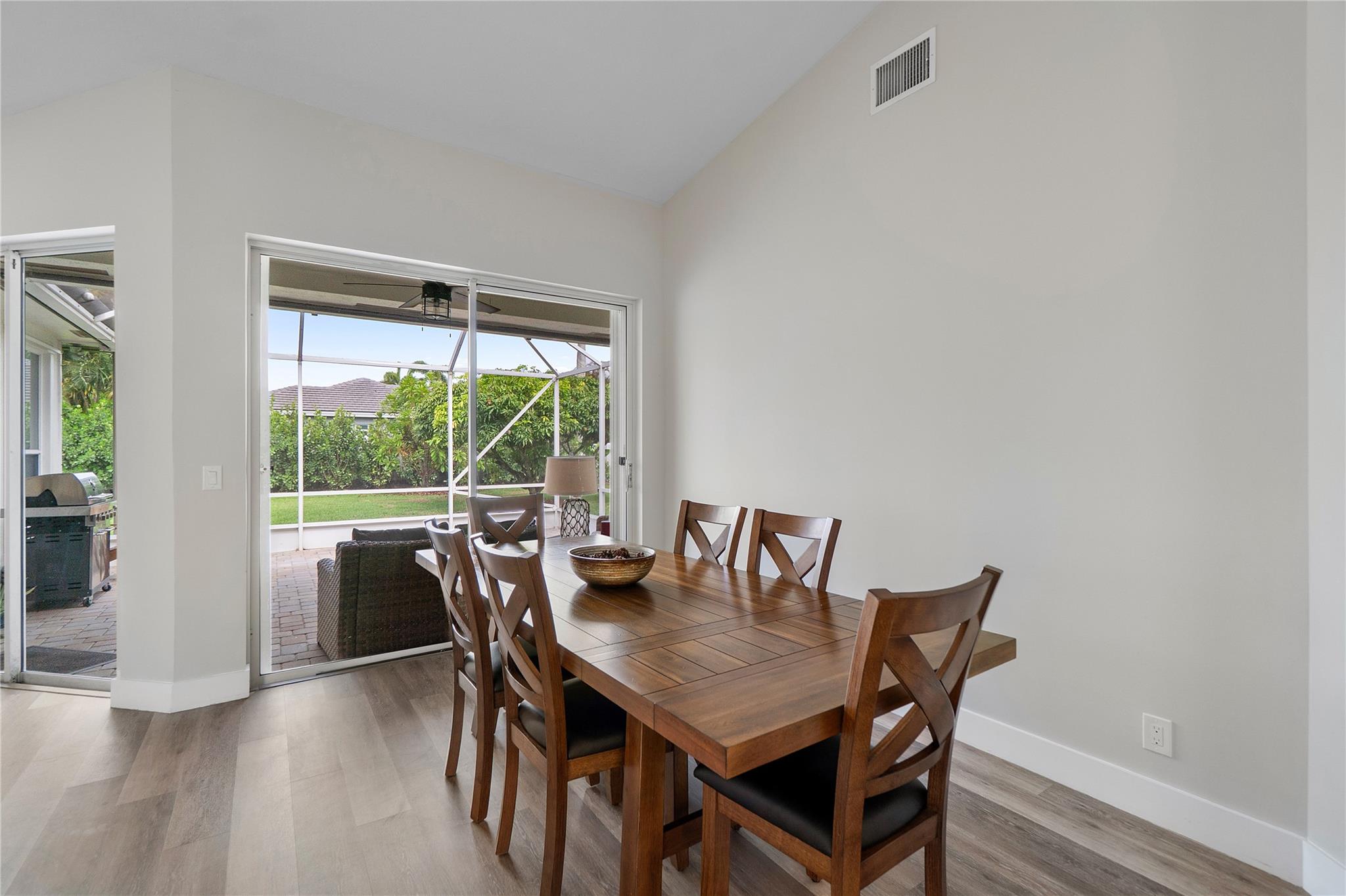 Properties 4307 Danielson Dr